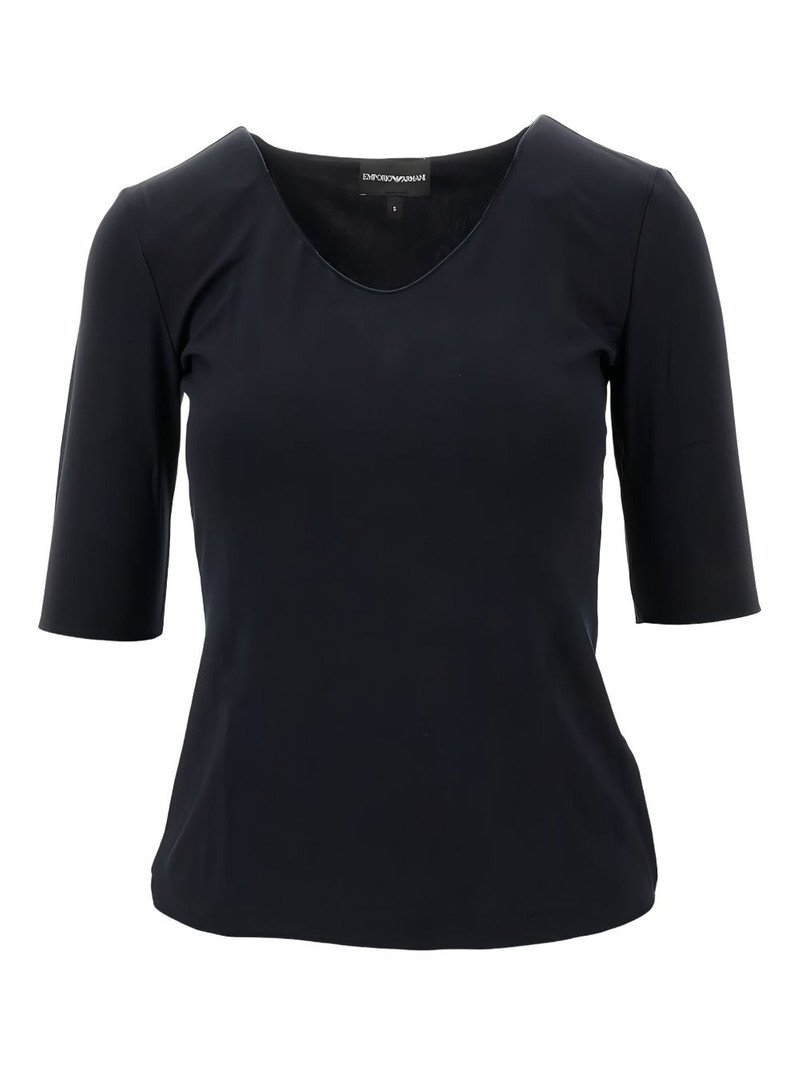 V-neck T-shirt 1