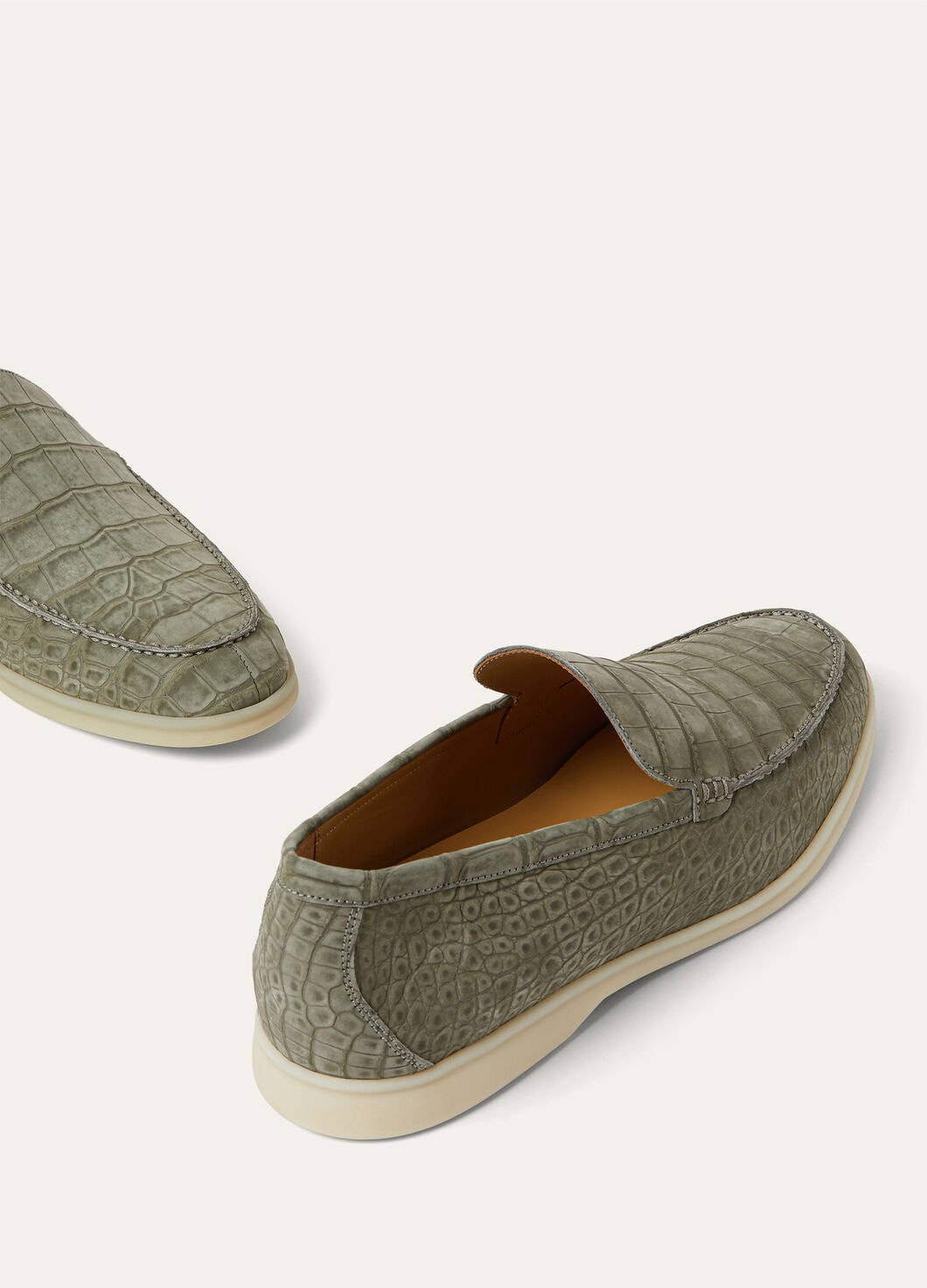 Summer Walk Nabuk Alligator Moccasin - 6