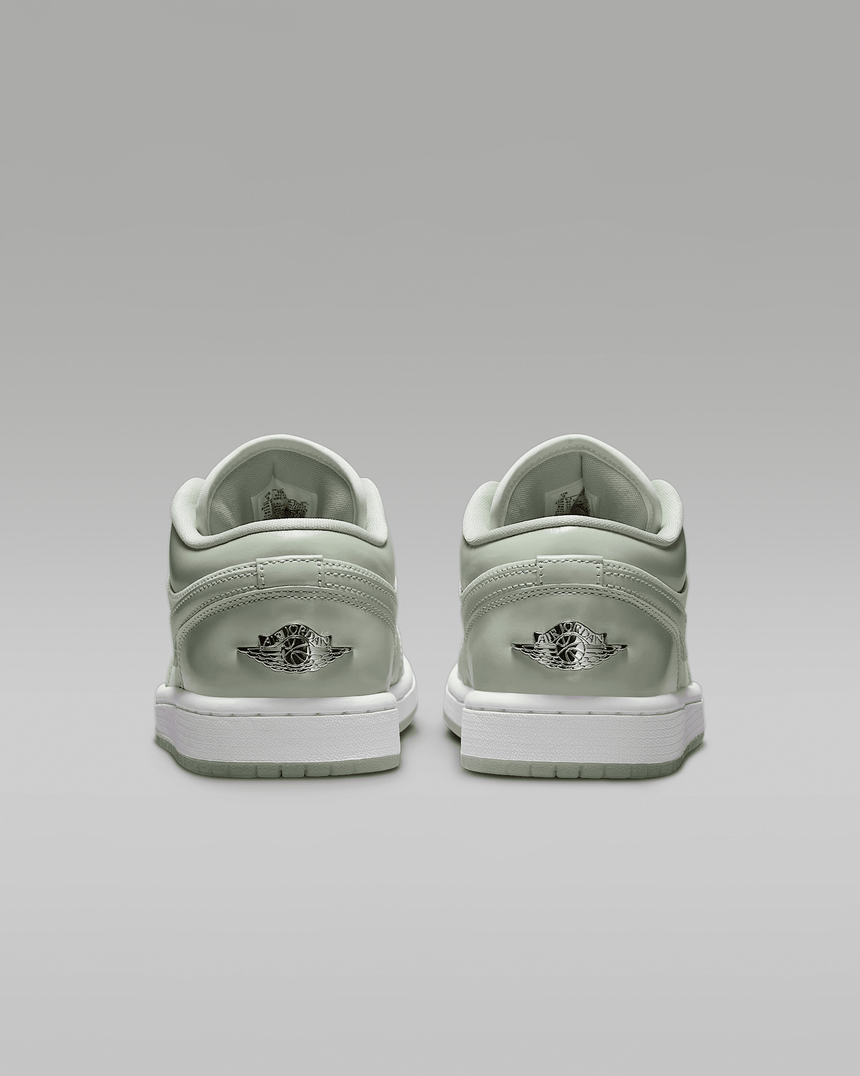 Air Jordan 1 Low SE Women's Shoes - 6