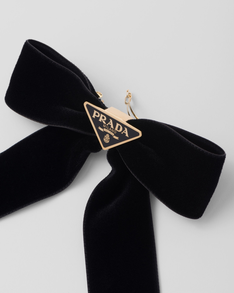 Velvet hair clip 3
