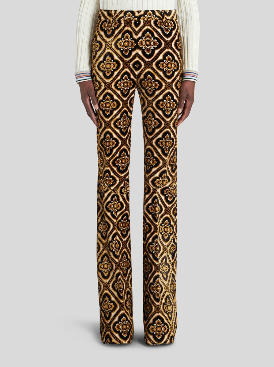 JACQUARD TROUSERS WITH MEDALLIONS - 2