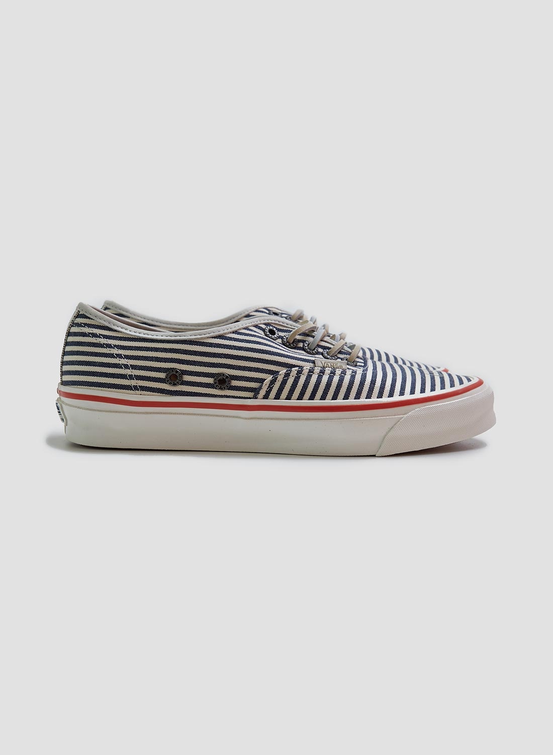 Vans Vault x Nigel Cabourn OG Authentic LX in Stripes Navy - 1