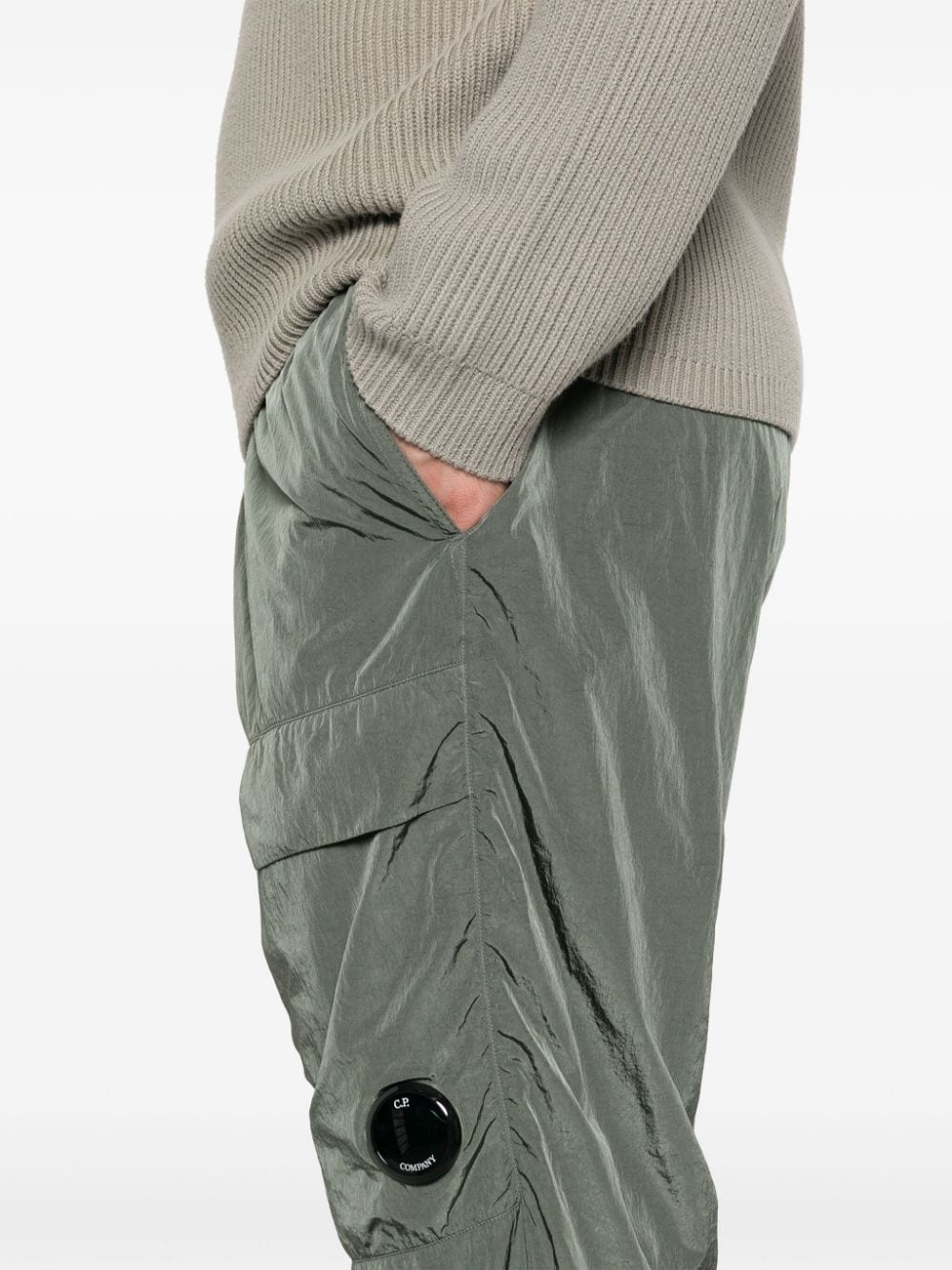 Lens-detail cargo pants - 5