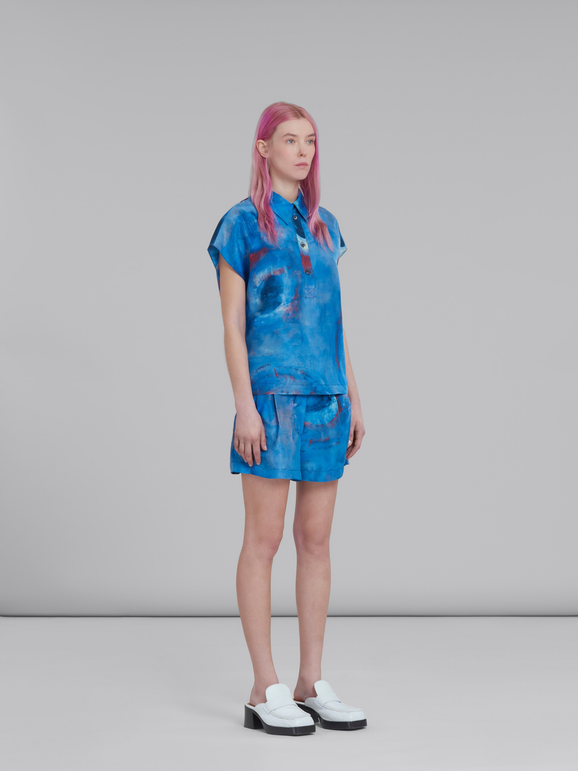 ELASTICATED SILK SHORTS WITH BUCHI BLU PRINT - 5