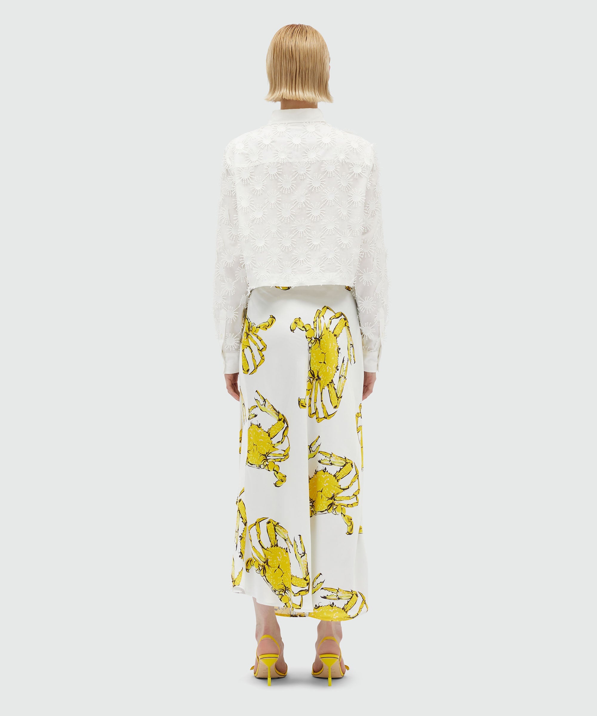 Fluid midi skirt in white satin with "King grab" print - 3