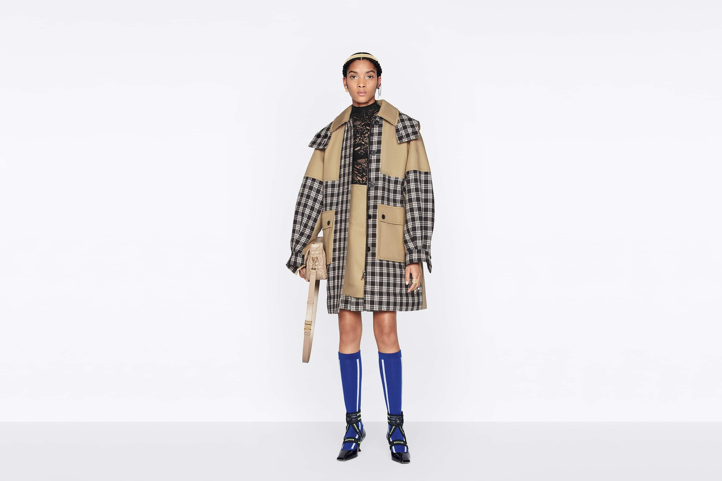 Hooded Coat with Belt - 4