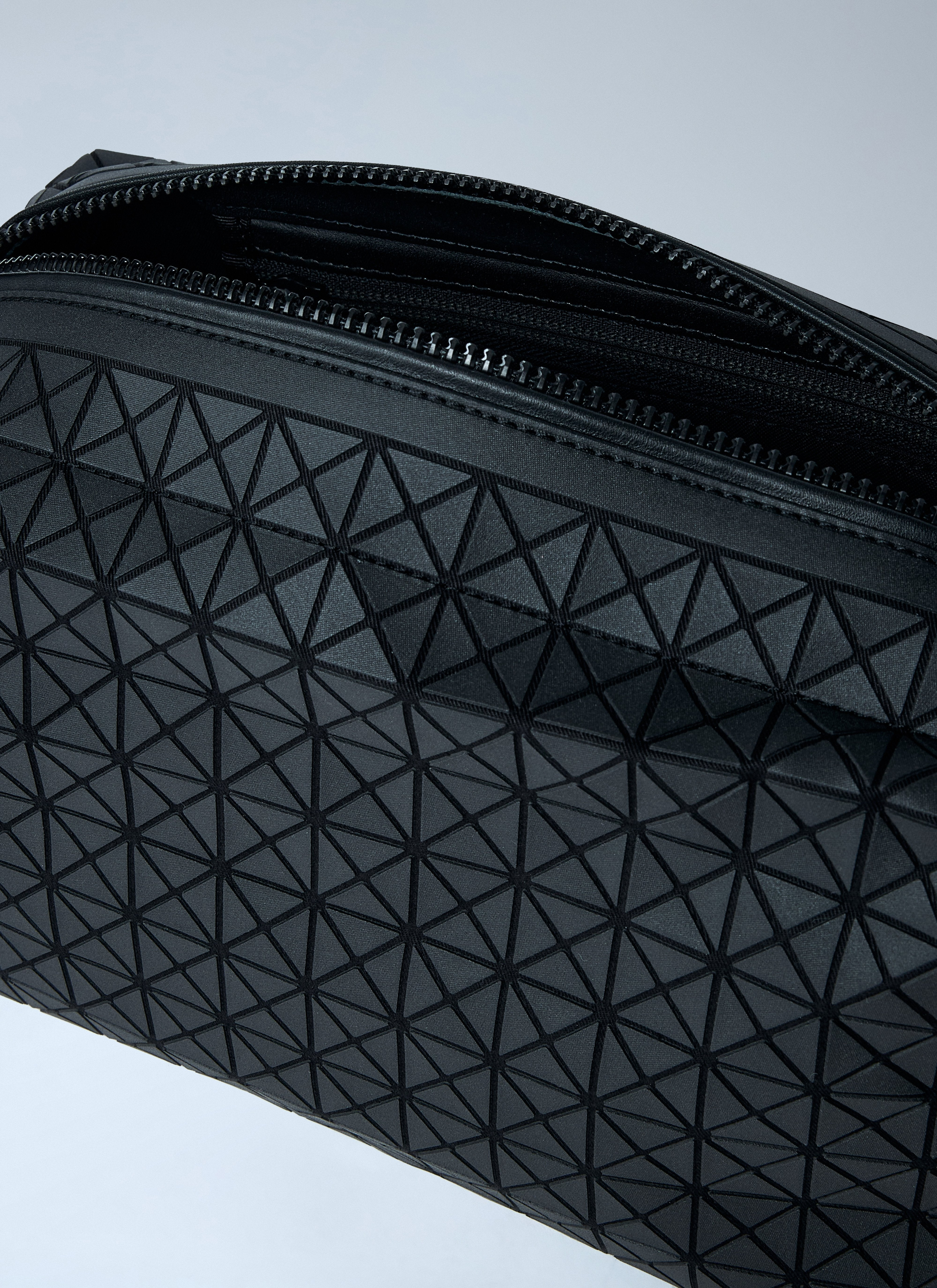 BAO BAO ISSEY MIYAKE - Bao Bao Issey Miyake Men Saddle Bag - 5