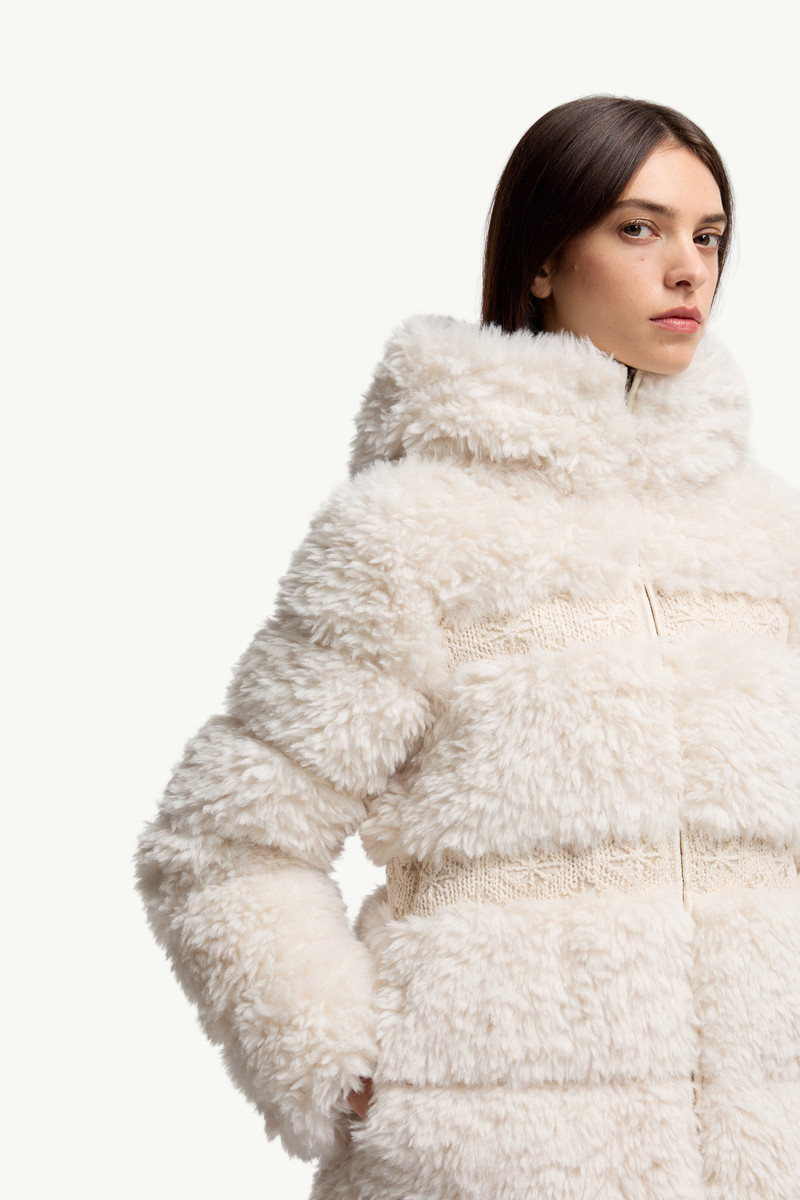 Verie Teddy Hooded Short Down Jacket 7