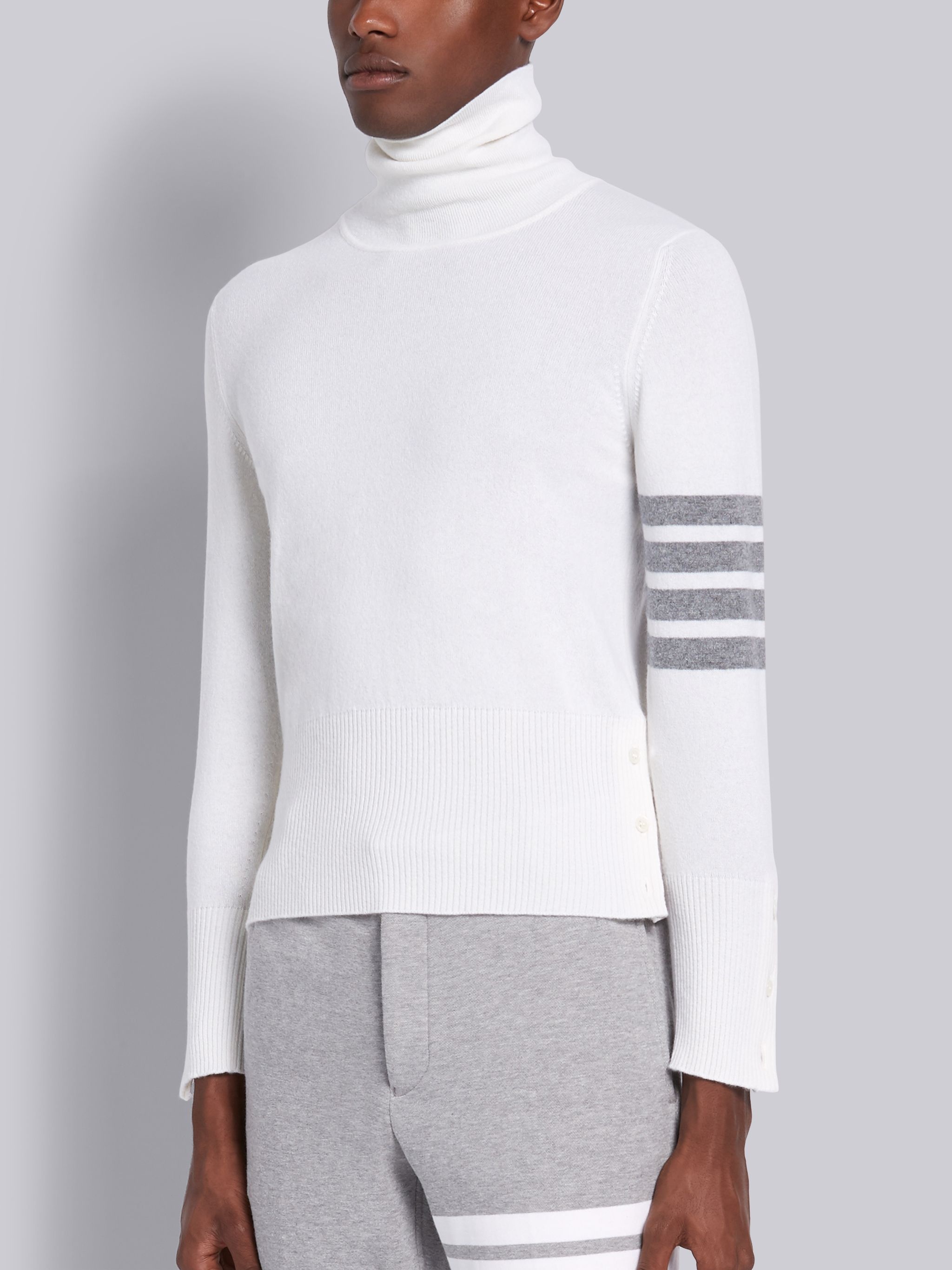 White Cashmere 4-Bar Turtleneck - 2