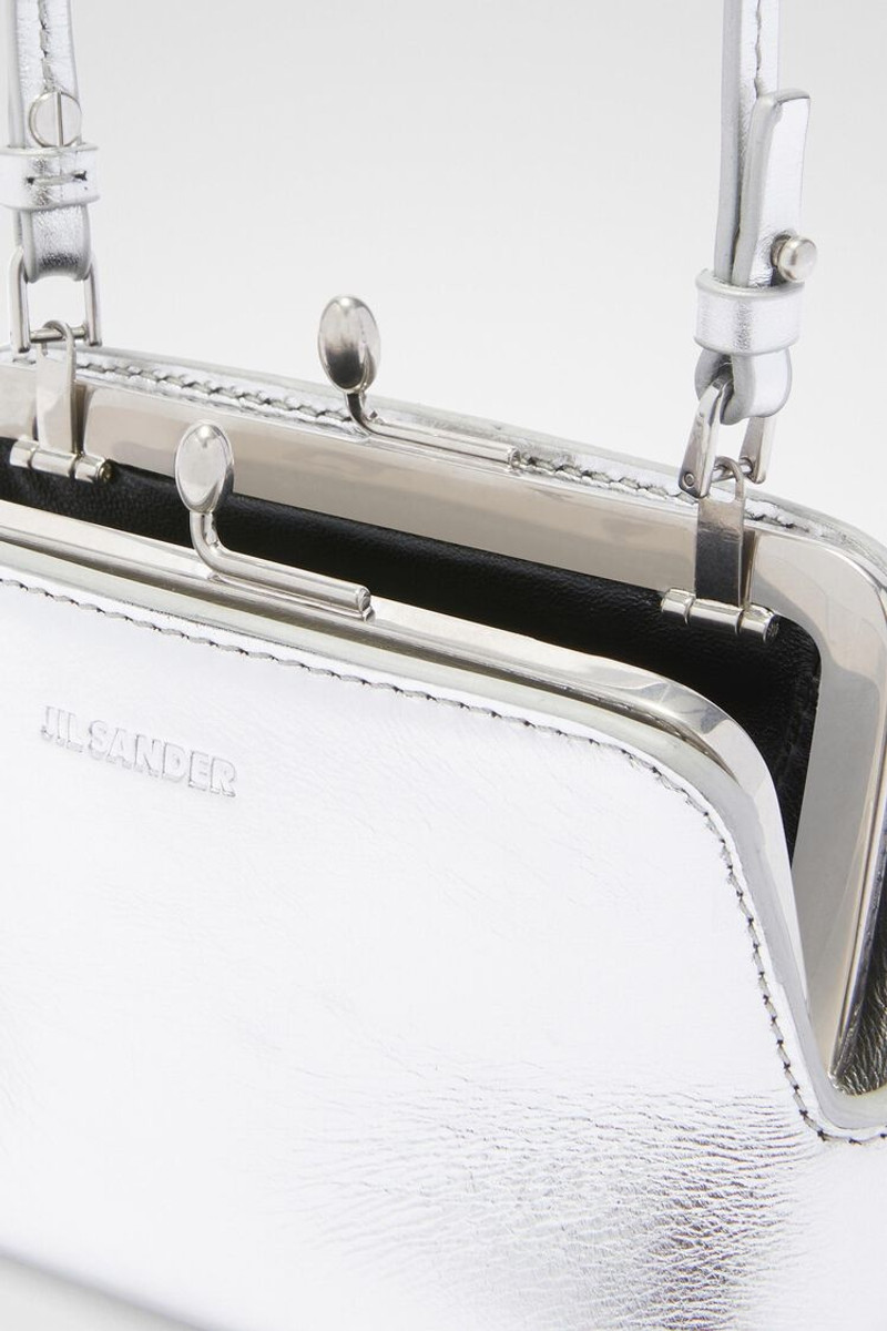 Jil Sander Goji Micro outlook