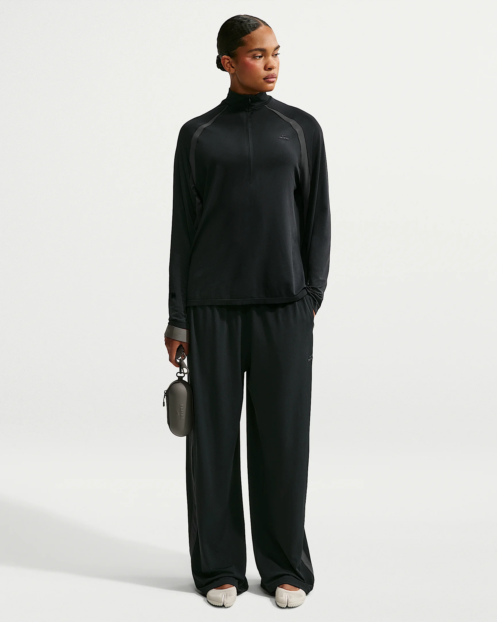 NikeSKIMS Stretch Knit Women's Wide-Leg Pants - 1