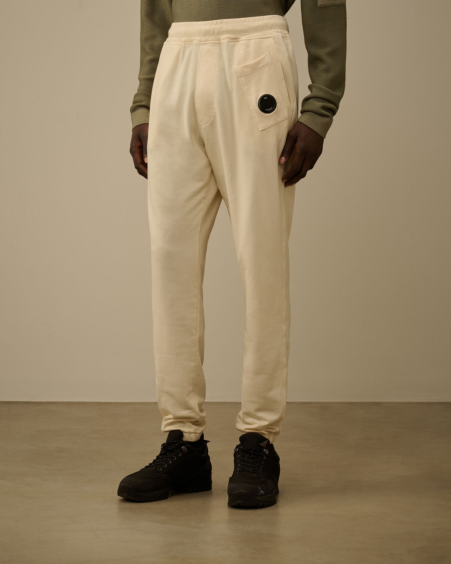 Light Fleece Lens Sweatpants - 3