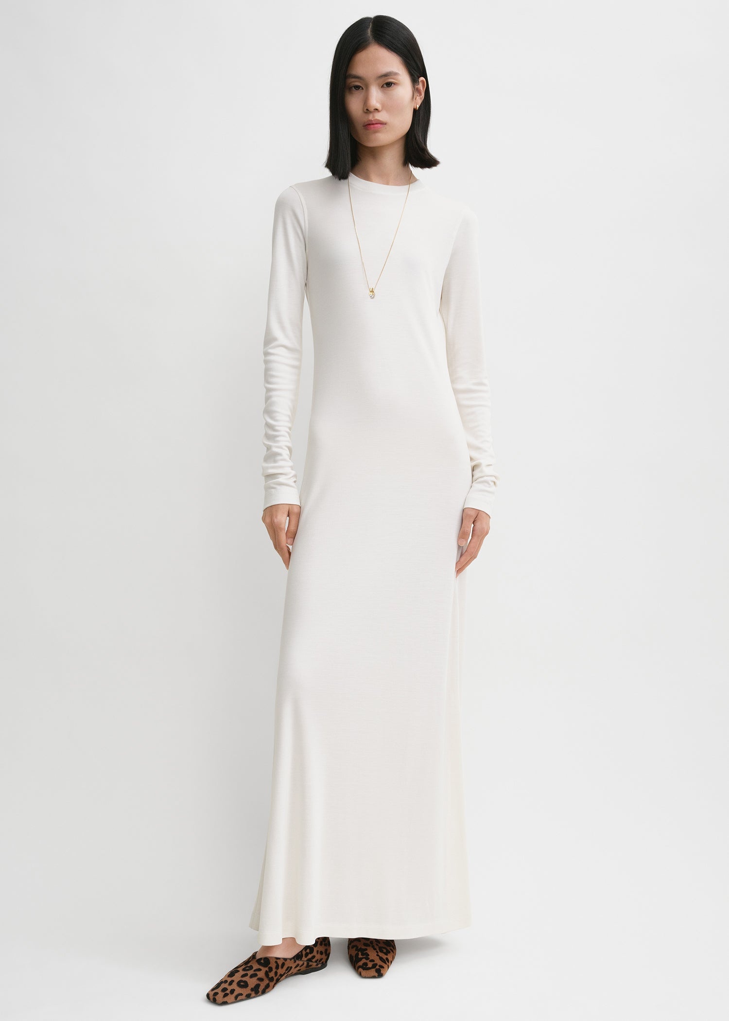 Totême Long-sleeve jersey dress meringue | REVERSIBLE