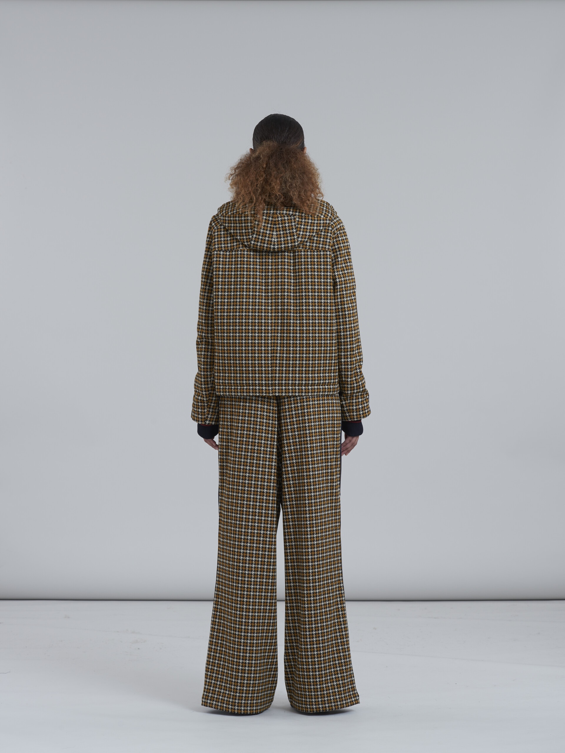 JERSEY JACQUARD JACKET WITH LAMB'S WOOL AND HOOD - 3