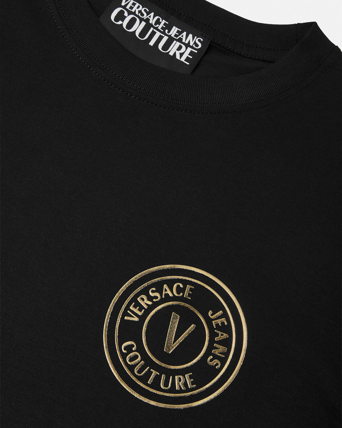 V-Emblem Slim-Fit T-Shirt - 4