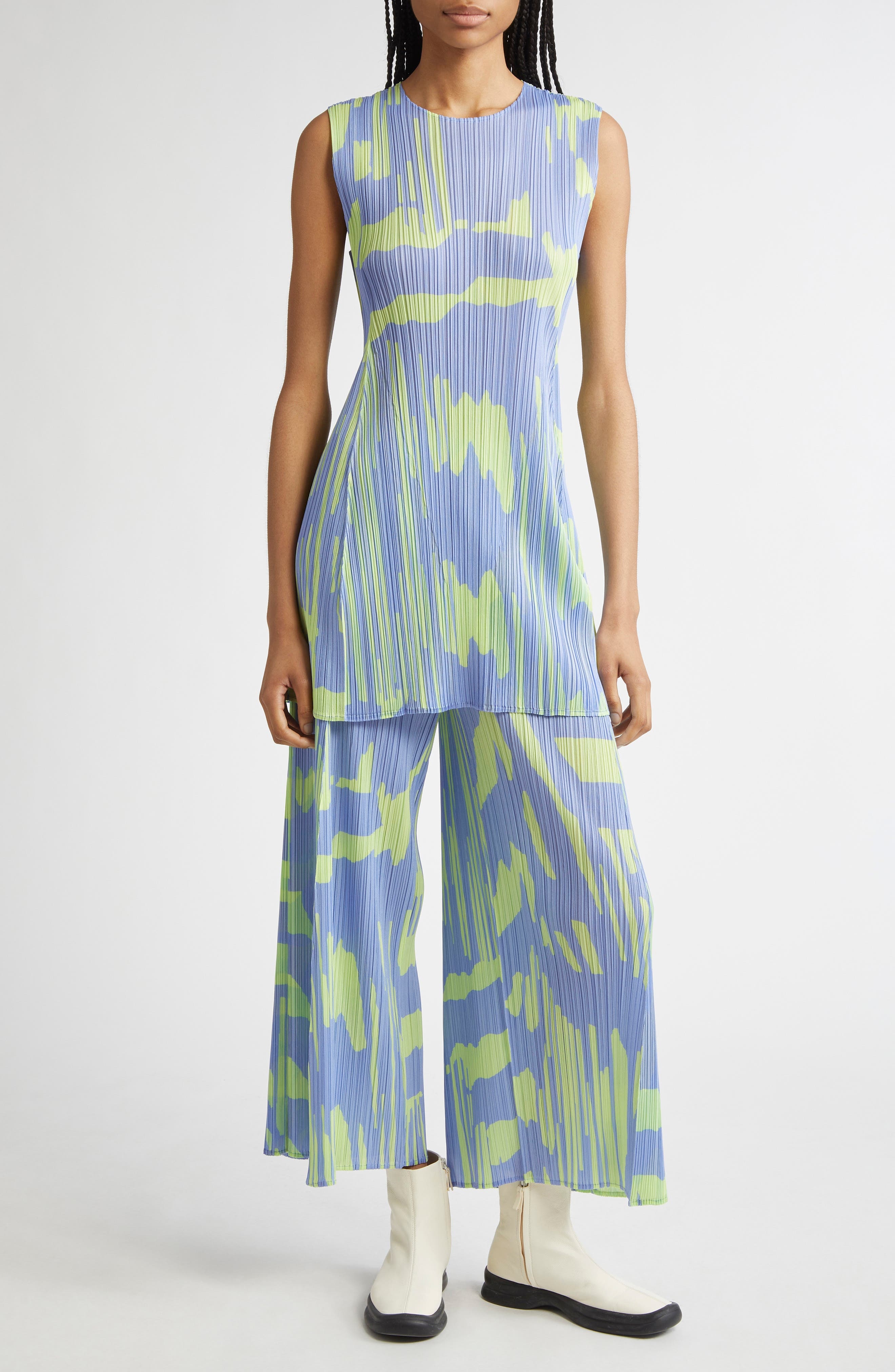 Pleats Please Issey Miyake Refraction Print Pleated Sleeveless Dress in Light Blue at Nordstrom - 2