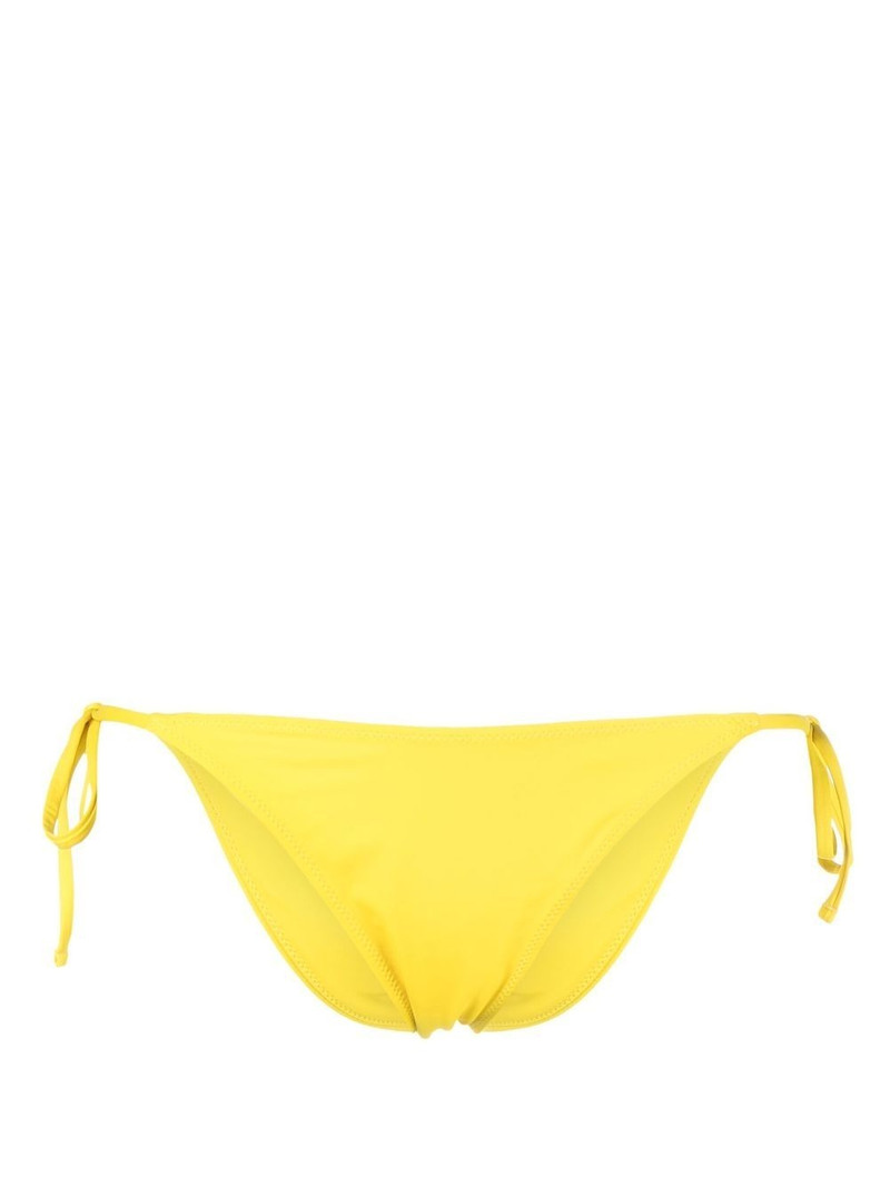 tie-fastening bikini bottoms 1