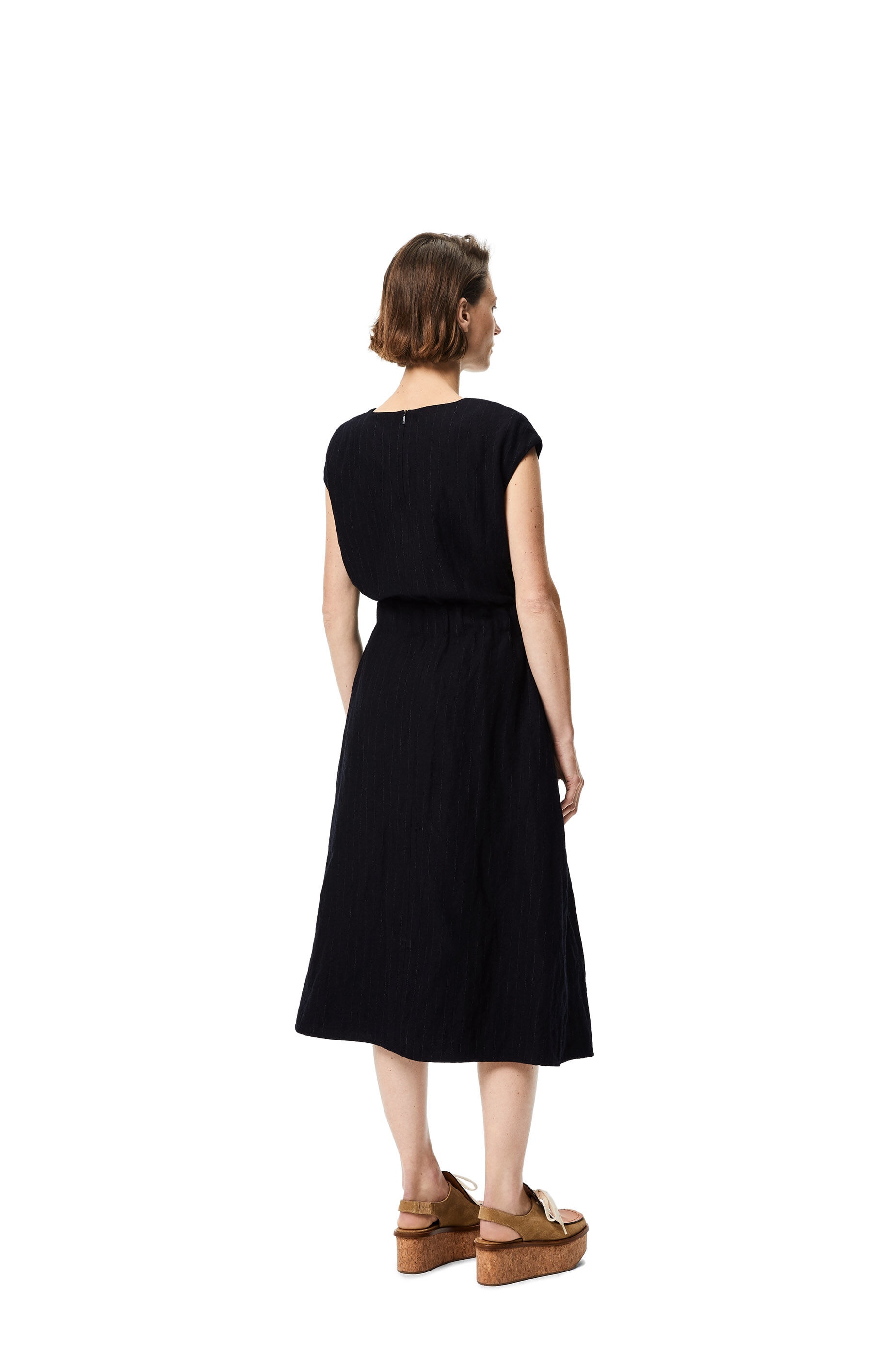 Belted midi dress in wool - 3