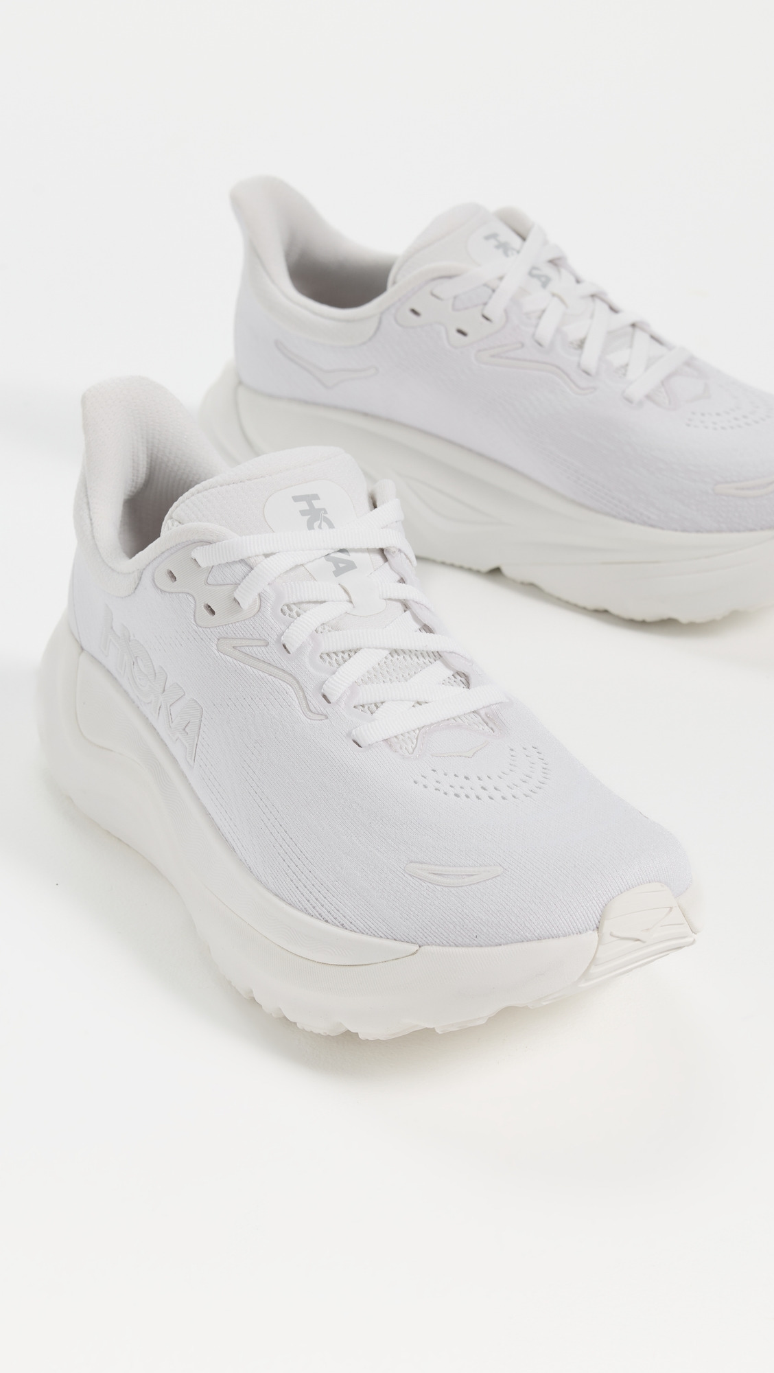 W Arahi 8 Sneakers - 4