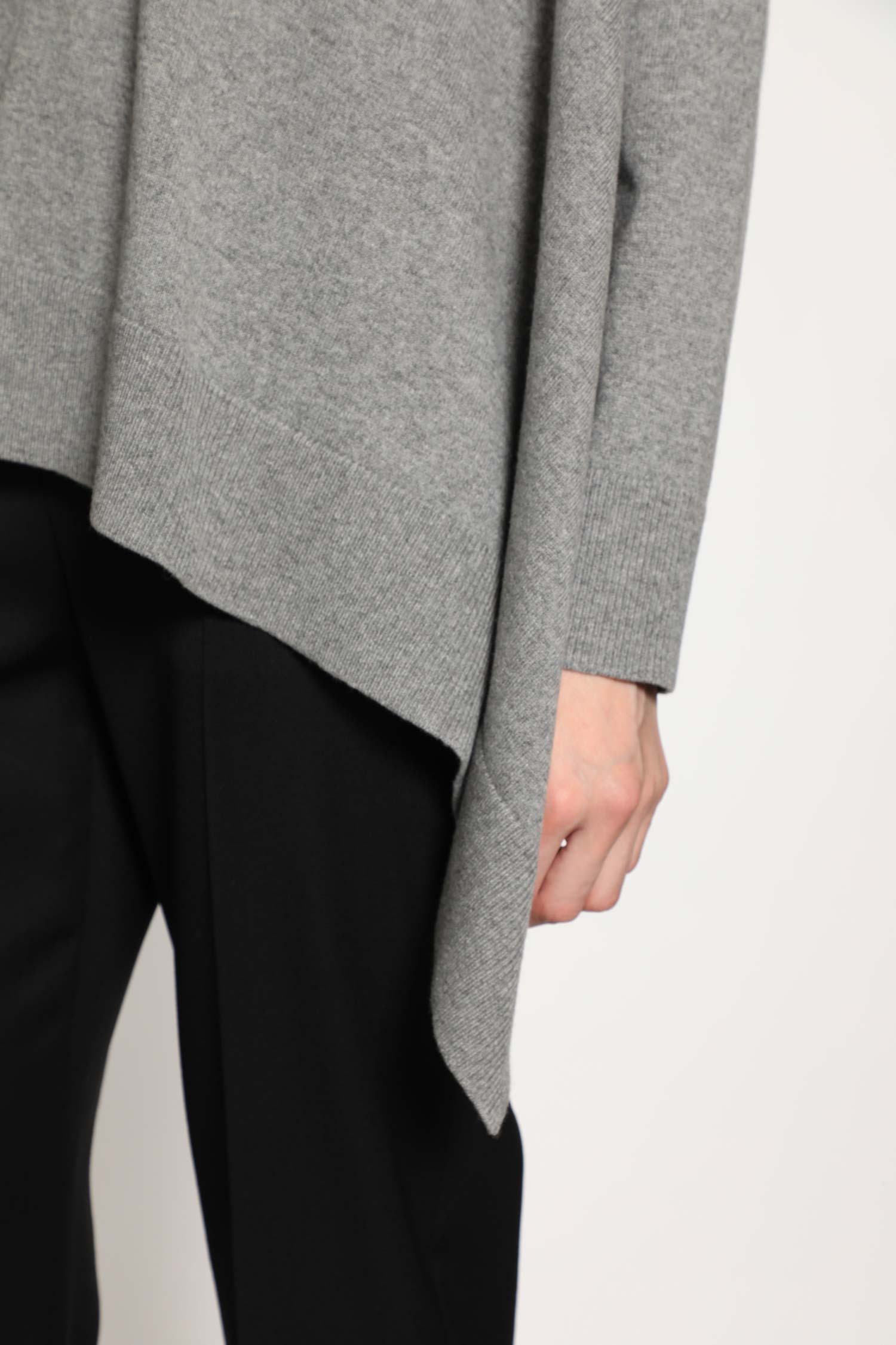 Asymmetric Wool Cashmere Jumper - 4