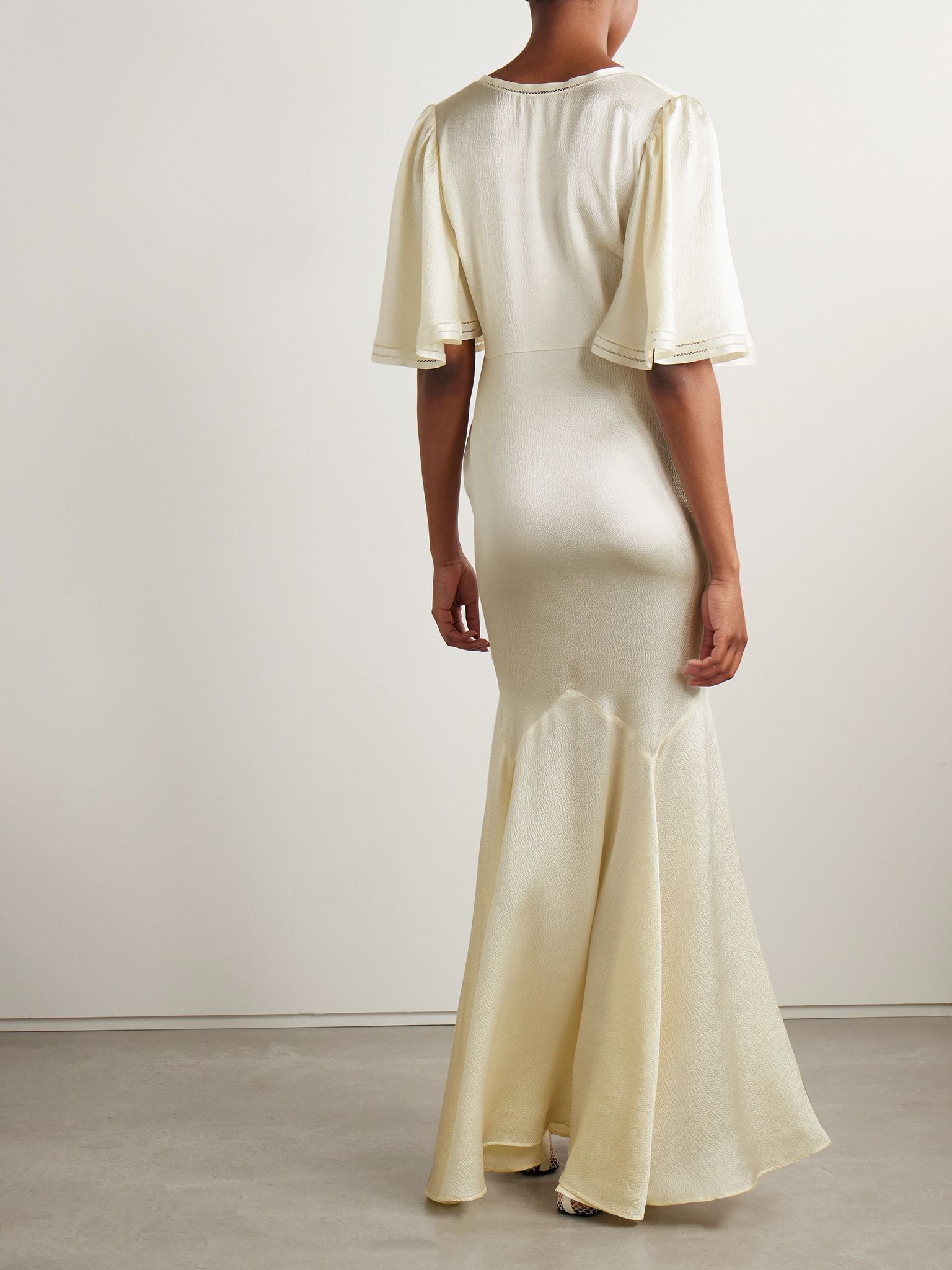 Claret hammered-silk gown Cream - 3