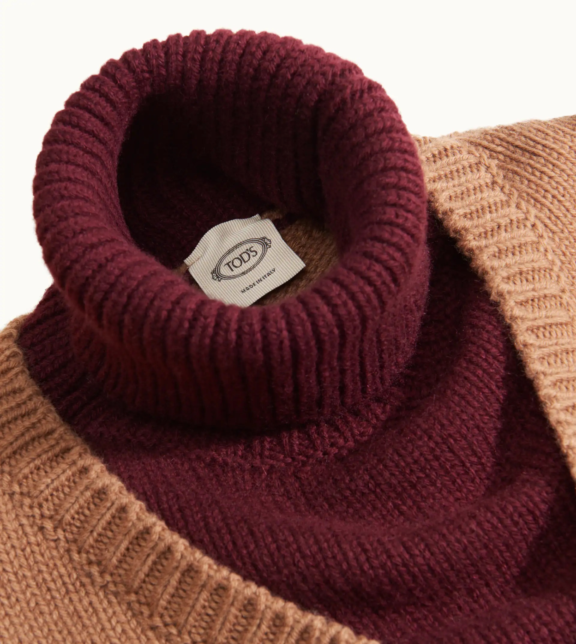POLO NECK - BROWN, BURGUNDY - 2
