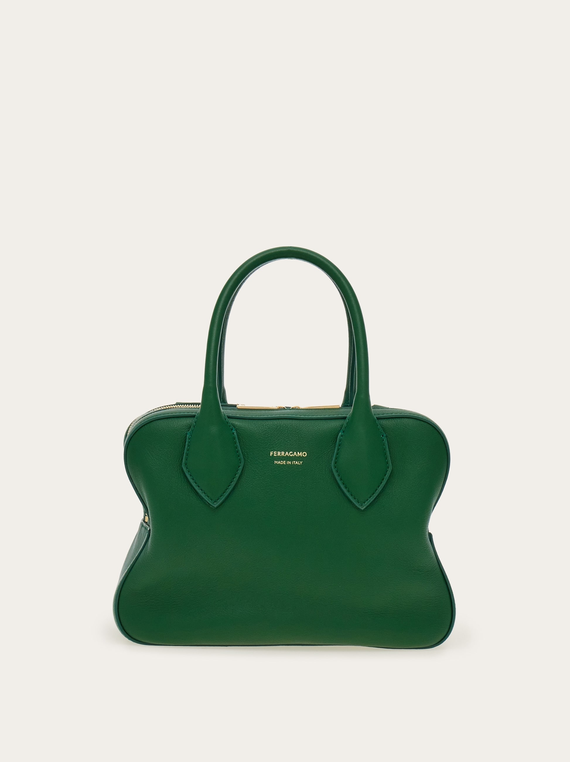 りお　0206 FERRAGAMO Hug crossbody bag | REVERSIBLE