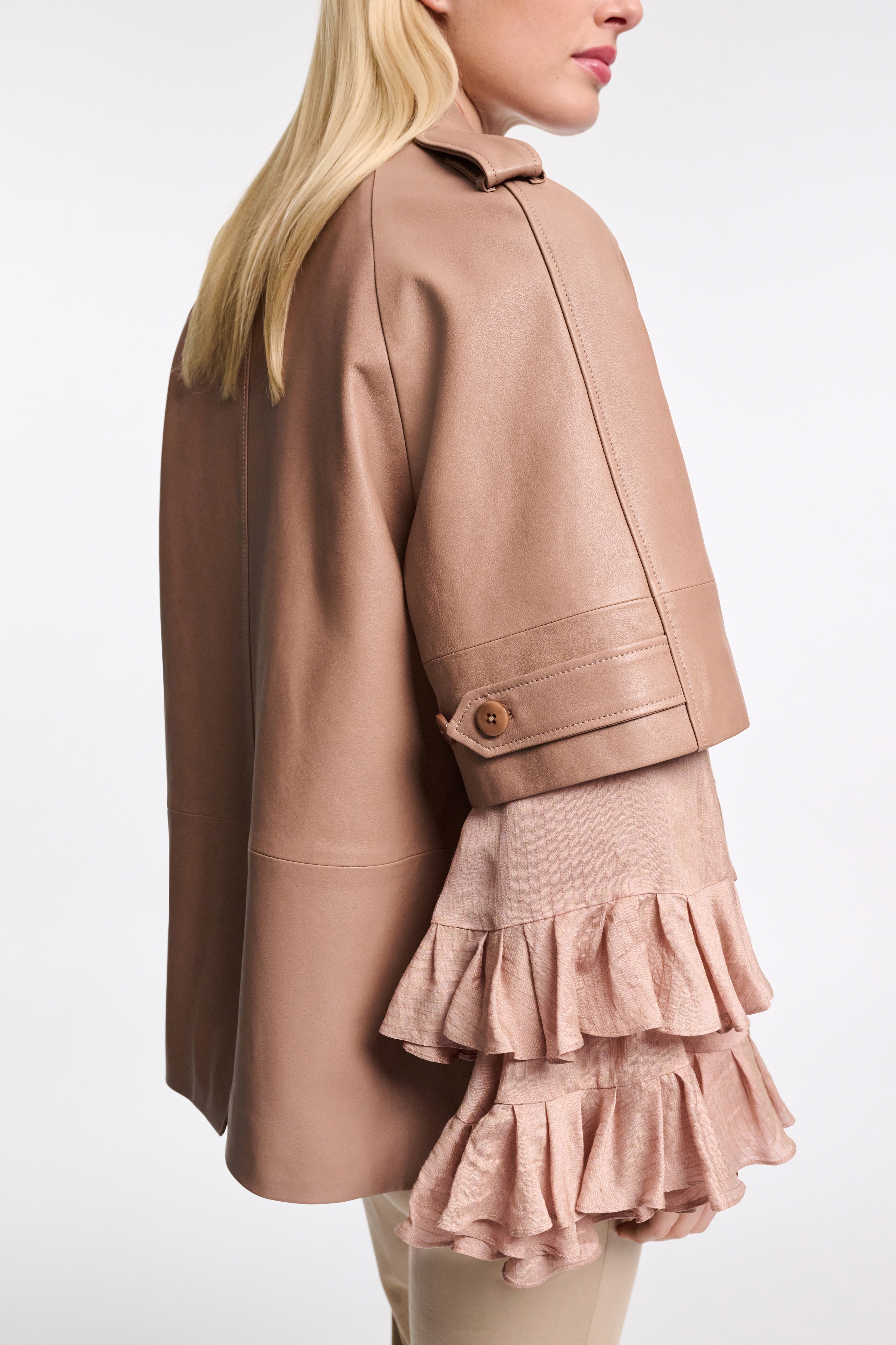 SLEEK STATEMENT I coat - 5