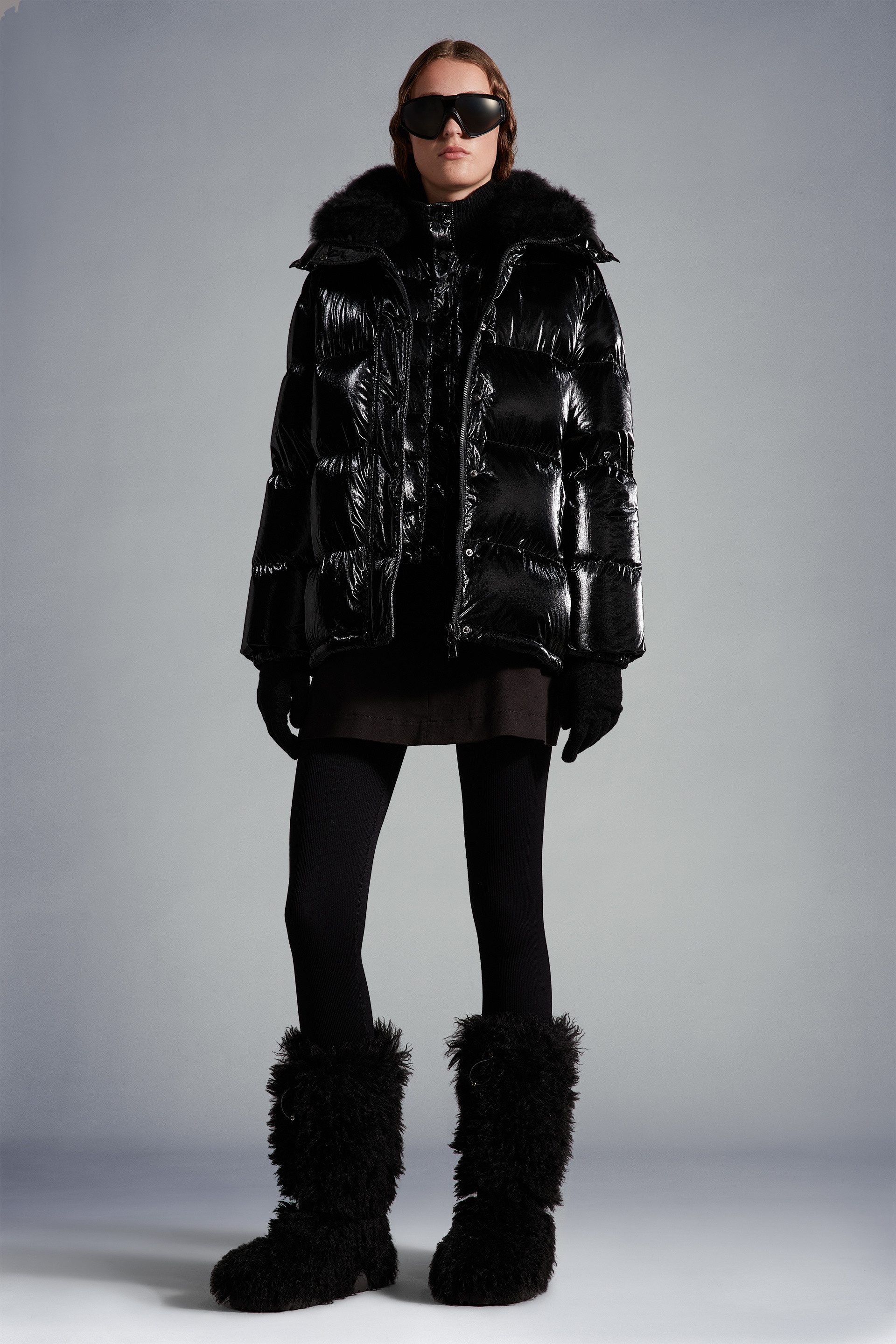 Moncler Hanau Short Down Jacket | REVERSIBLE