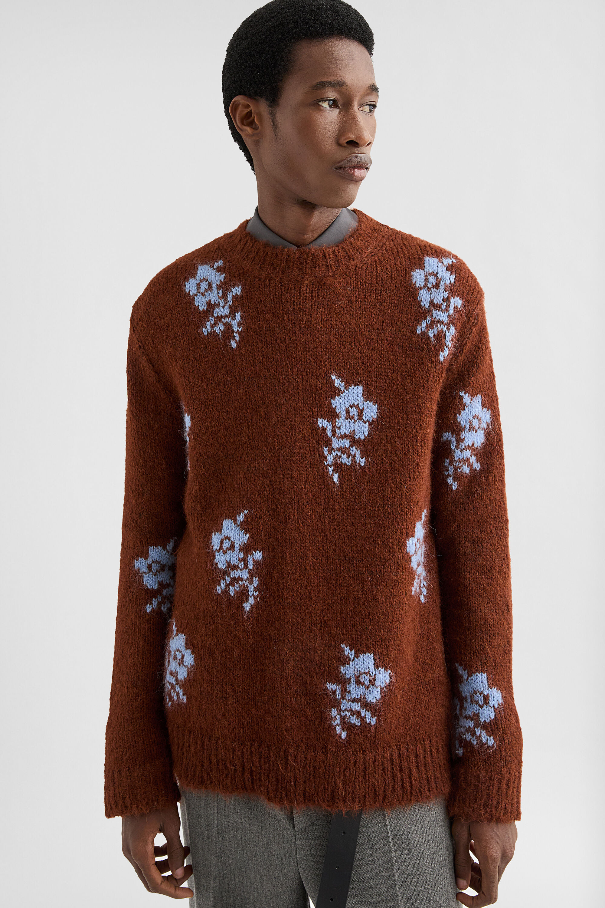 Wool Blend Crew-Neck Sweater - 4