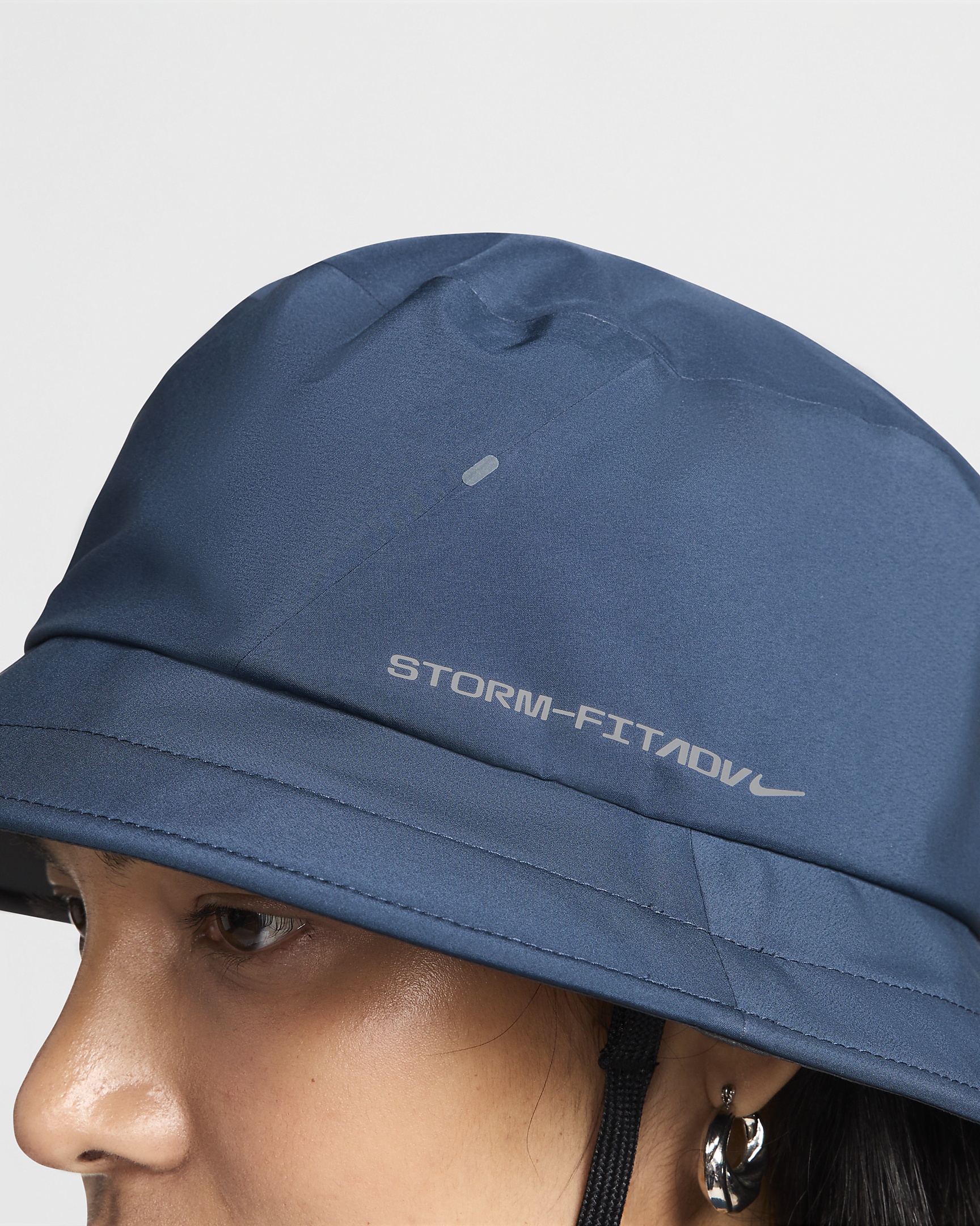 Nike Storm-FIT ADV Apex Bucket Hat - 4