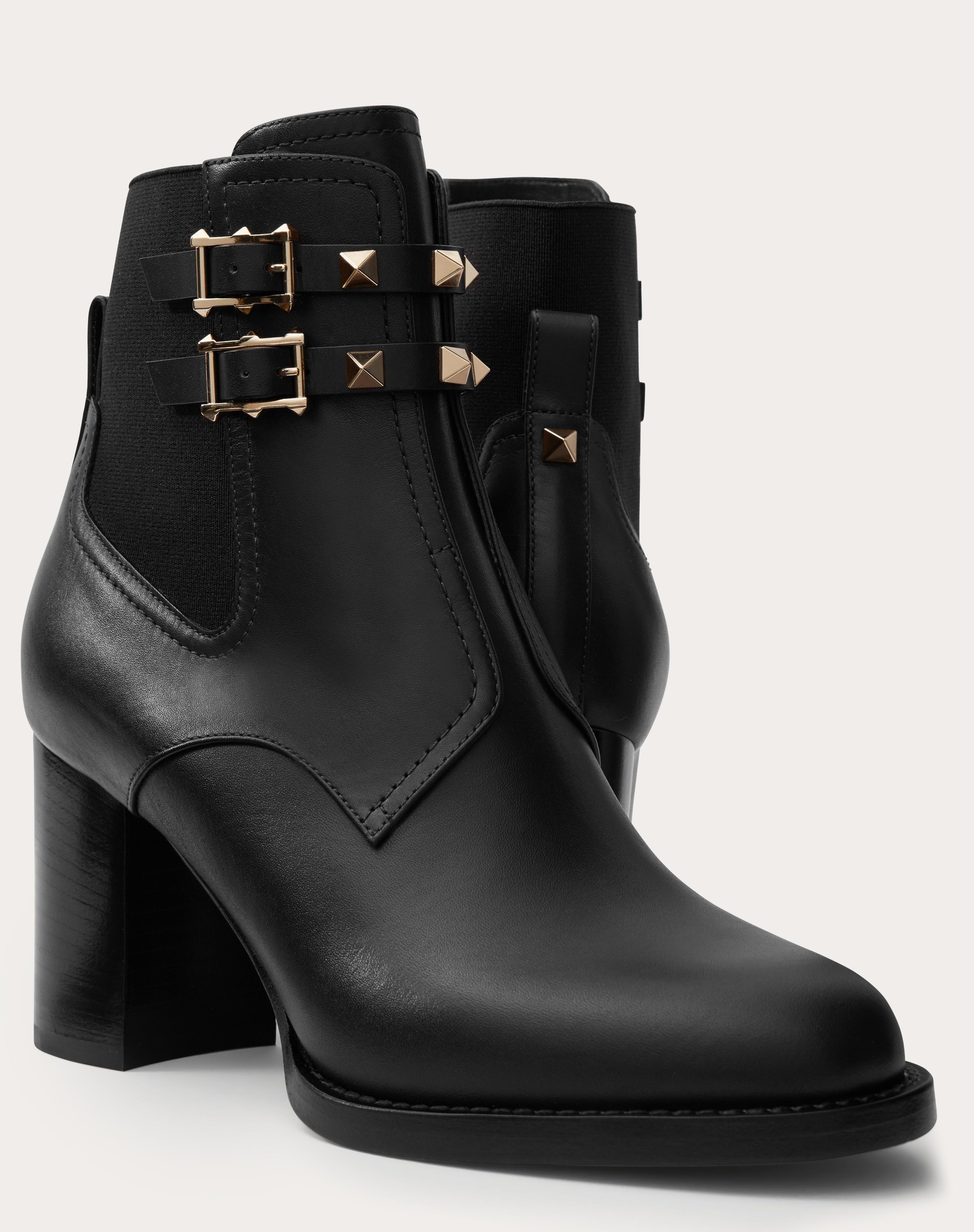 ROCKSTUD CALFSKIN ANKLE BOOT 70 MM - 5