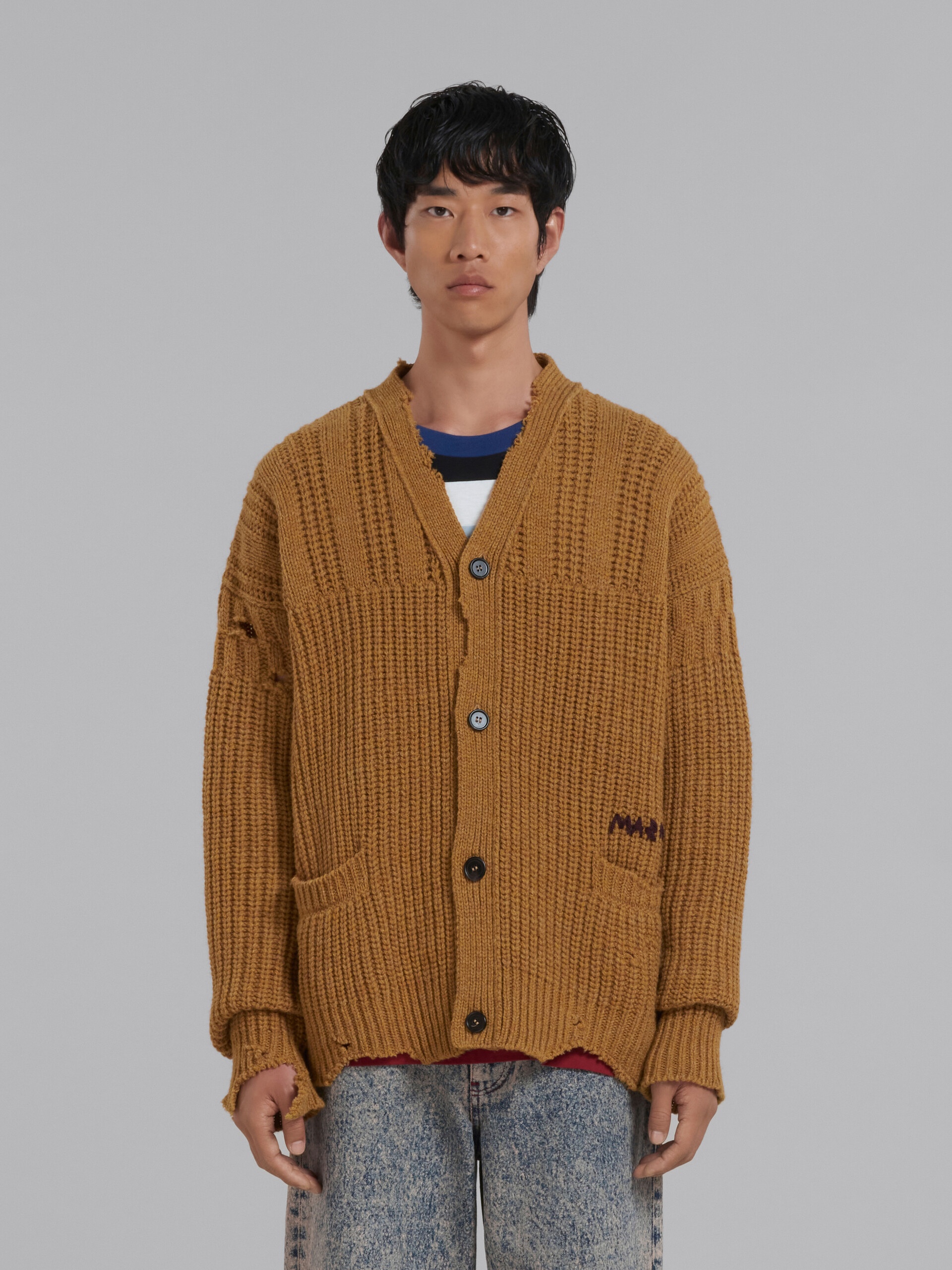 BROWN VIRGIN WOOL CARDIGAN WITH NIBBLED HEM - 2