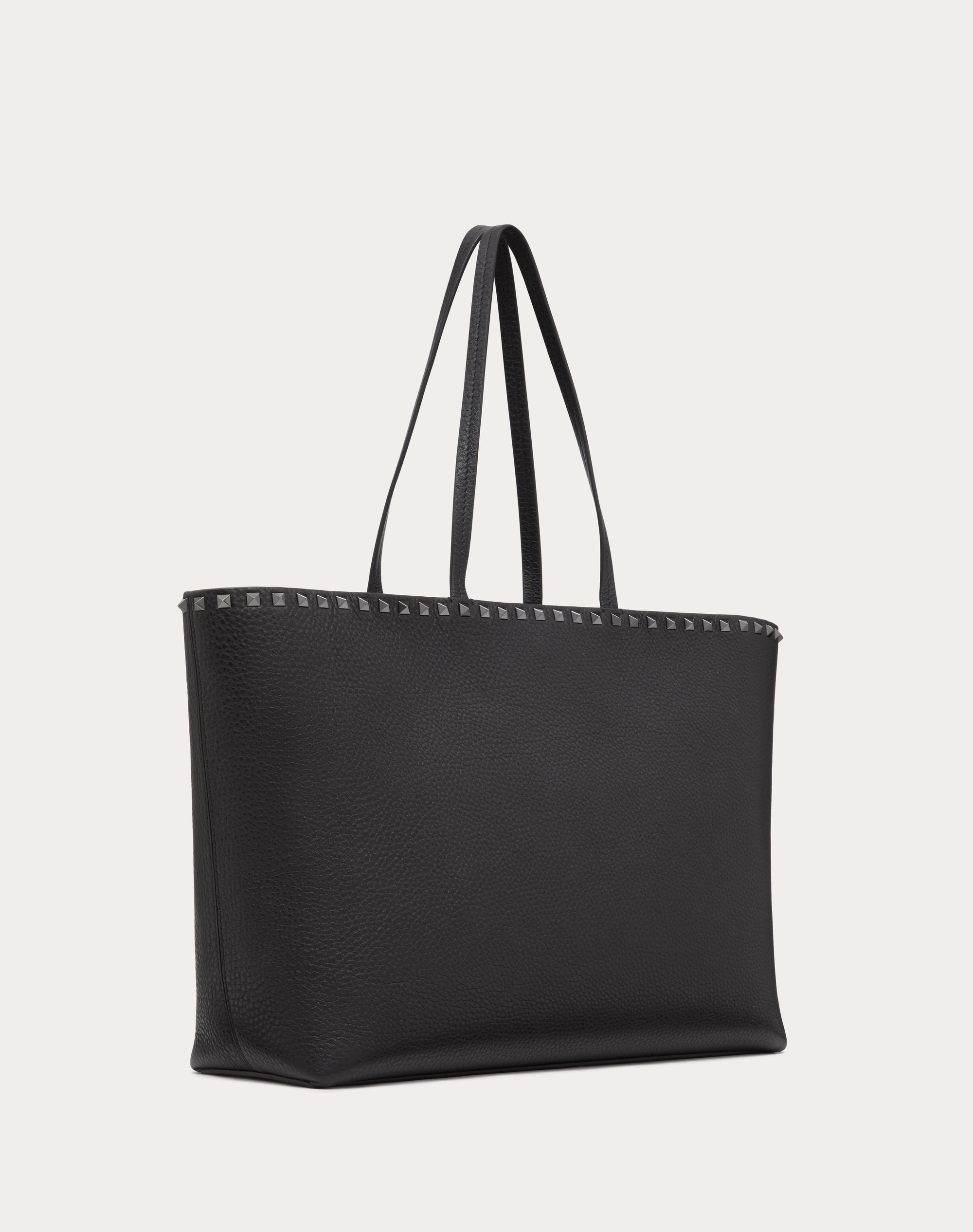 ROCKSTUD GRAINY CALFSKIN TOTE BAG - 2