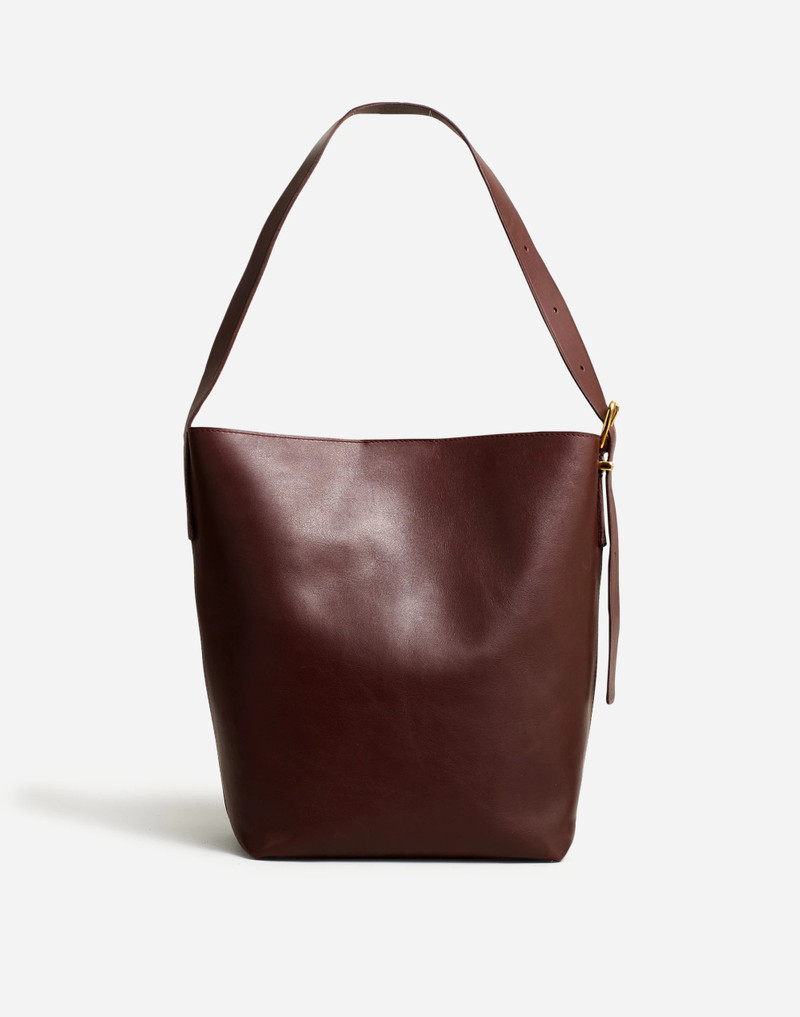 The Essential Bucket Tote 1