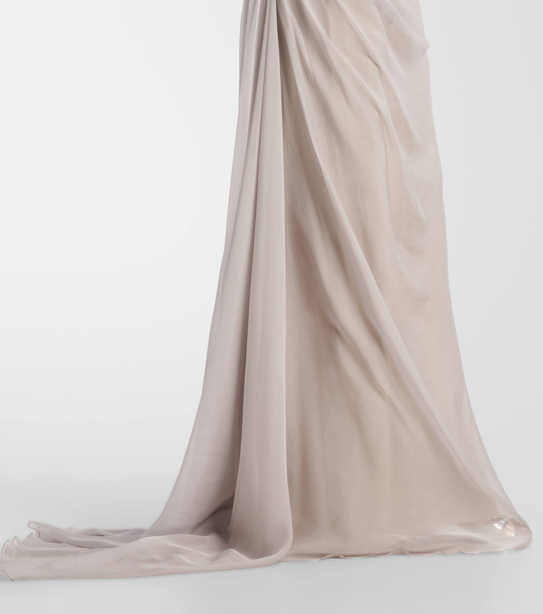 Off-shoulder silk gown - 6