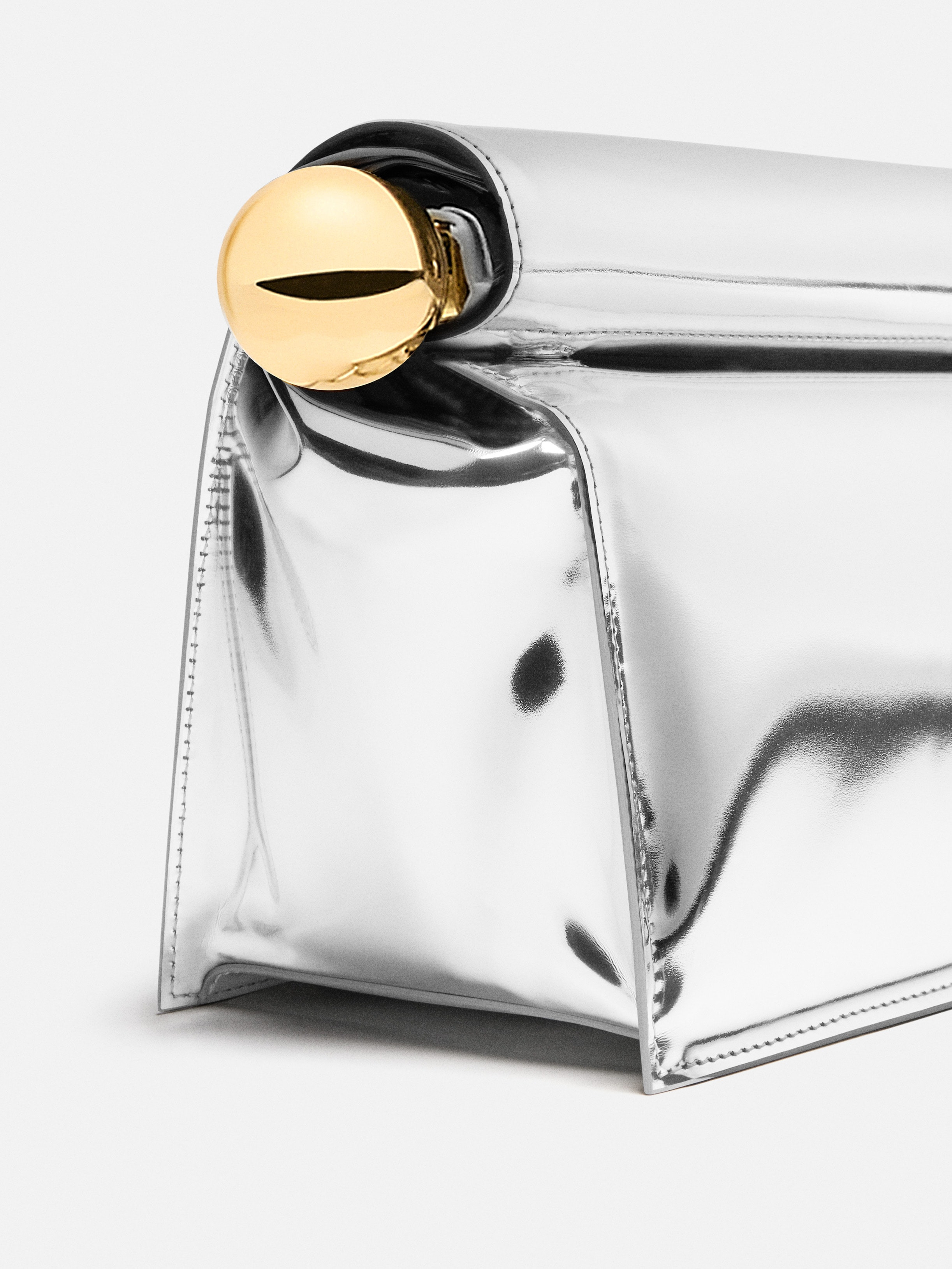 The Rond Carré clutch - 4
