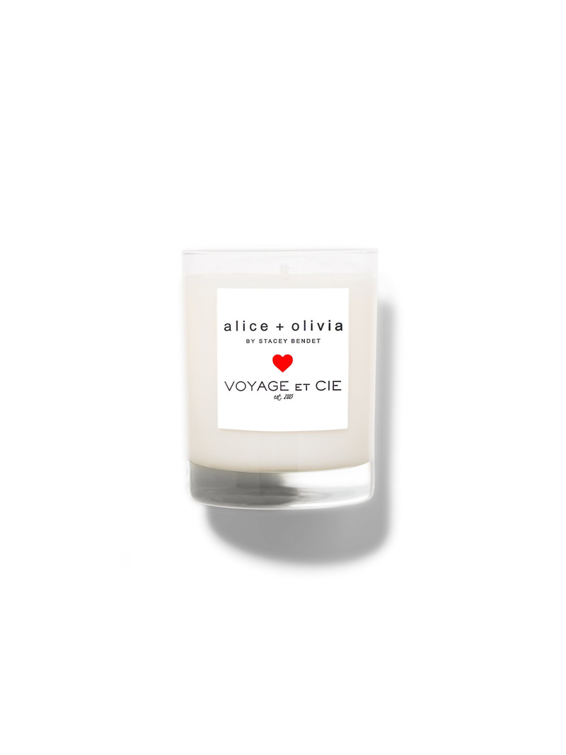 A+O X VOYAGE ET CIE CANDLE 1