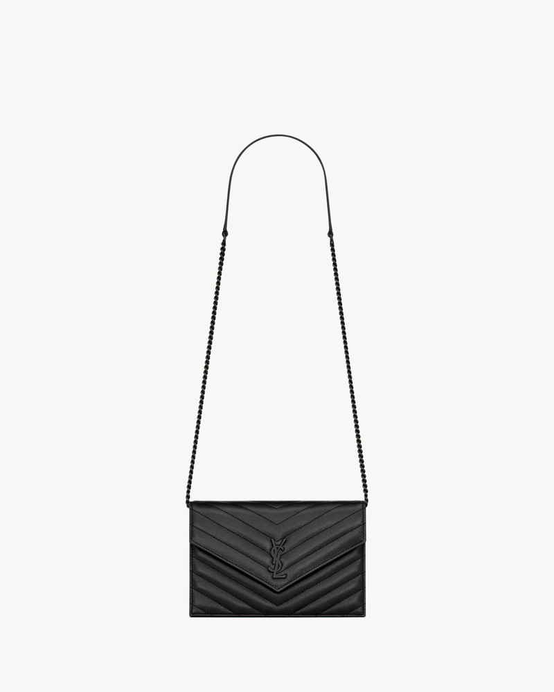 CASSANDRE ENVELOPE CHAIN WALLET IN GRAIN DE POUDRE LEATHER 1
