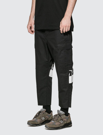 Uniform Experiment Hem Cut-off Cropped Cargo Pants outlook