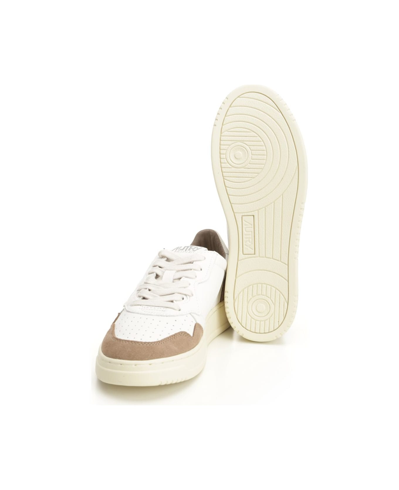 'medalist Low' Sneaker - 5