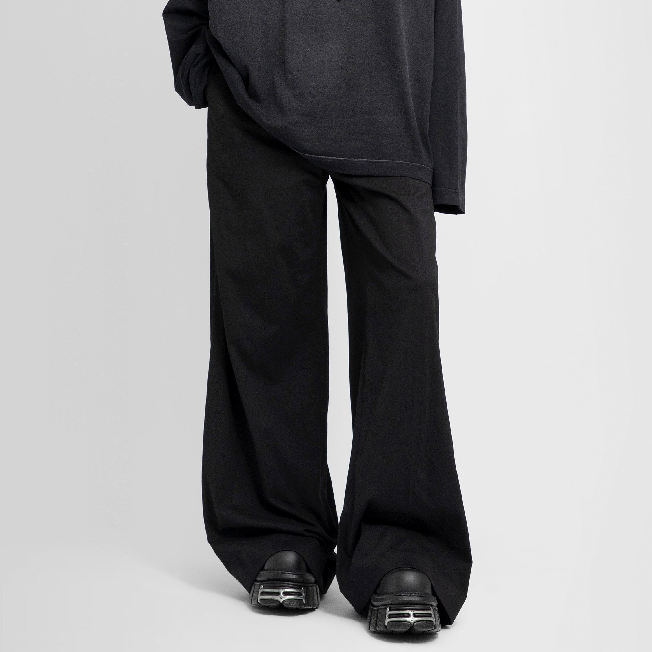 VETEMENTS MAN BLACK TROUSERS - 6