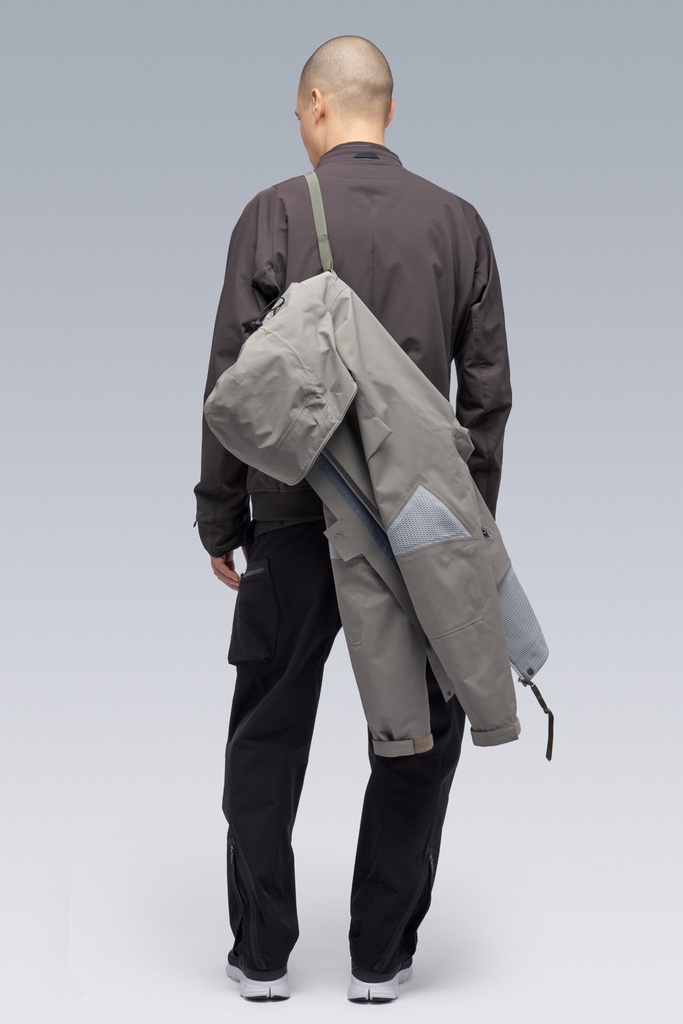 J16-GT 3L Gore-Tex Pro Jacket Black - 32
