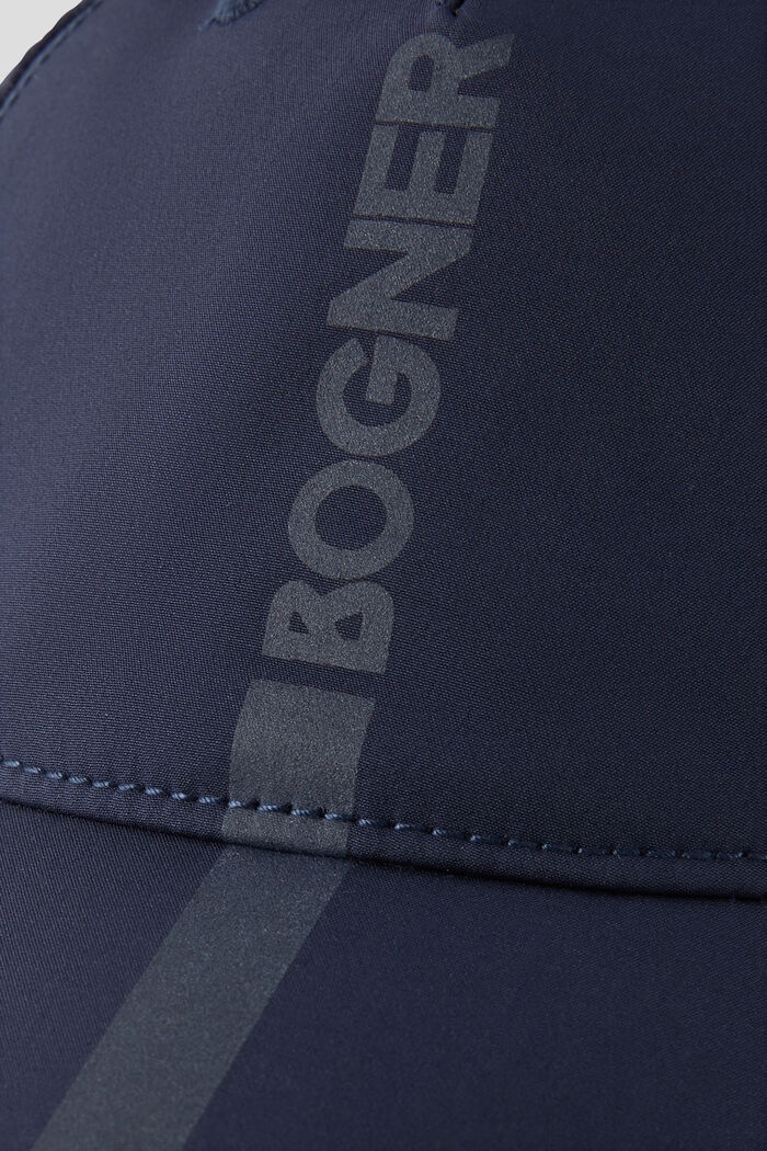 Sammy Cap in Dark blue 3