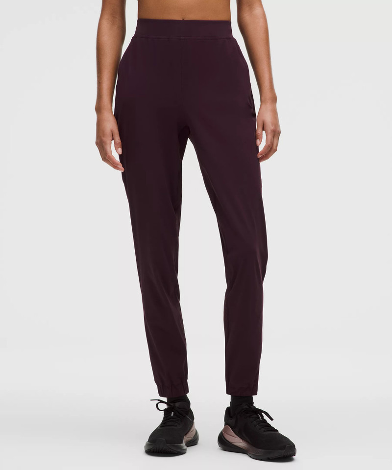 lululemon Adapted State High-Rise Jogger *Short outlook