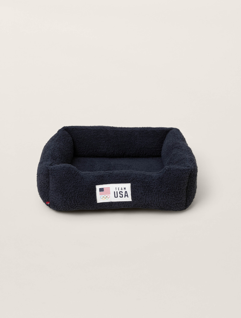 Barefoot Dreams CozyChic® Team USA Pet Bed outlook