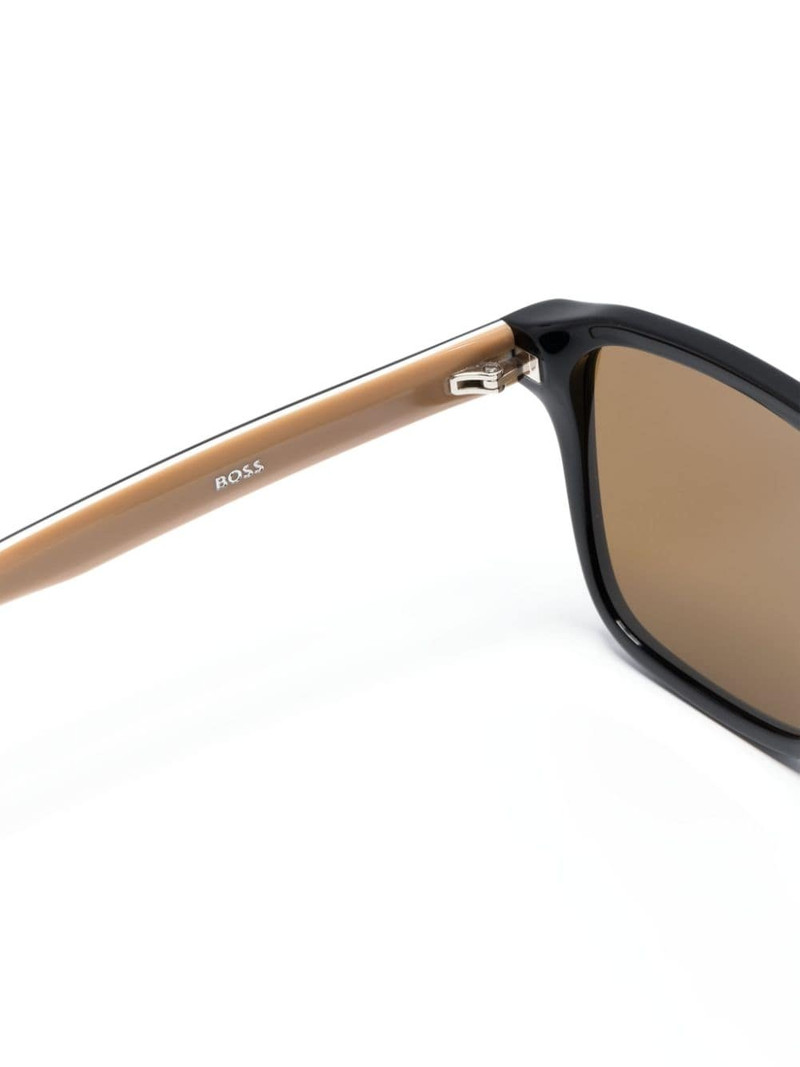 rectangle-shape tinted sunglasses 3