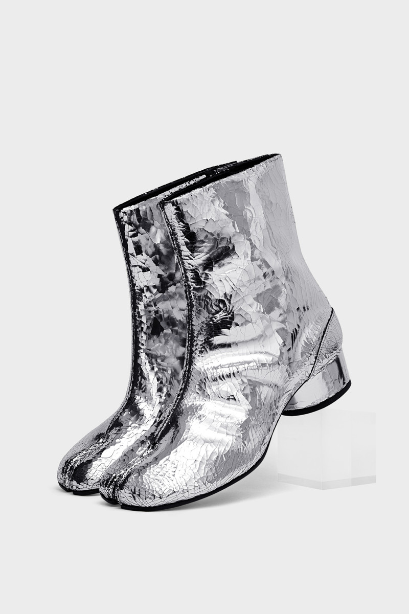 Maison Margiela Tabi Mirror Boots outlook