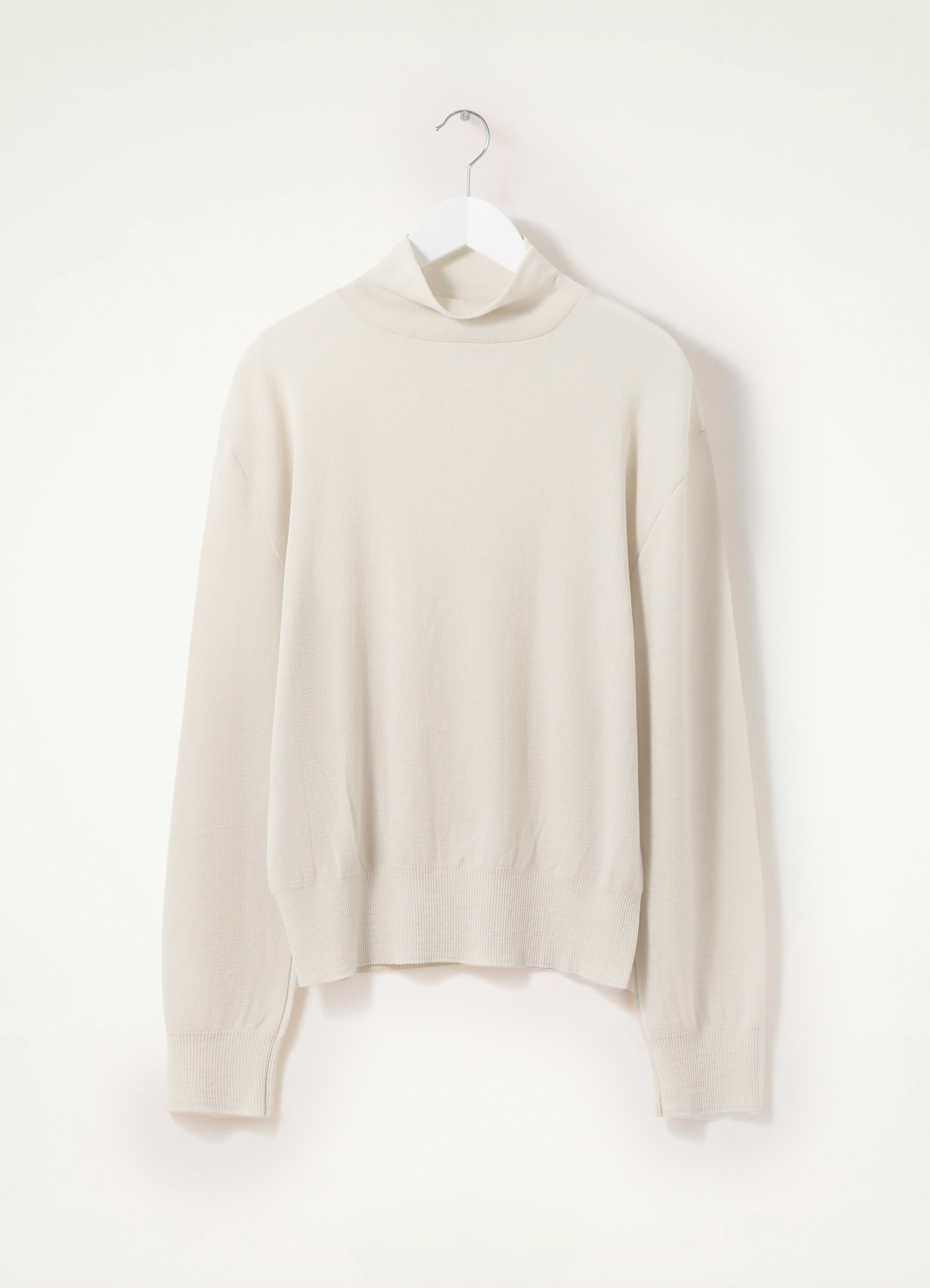 SEAMLESS TURTLENECK SWEATER - 1