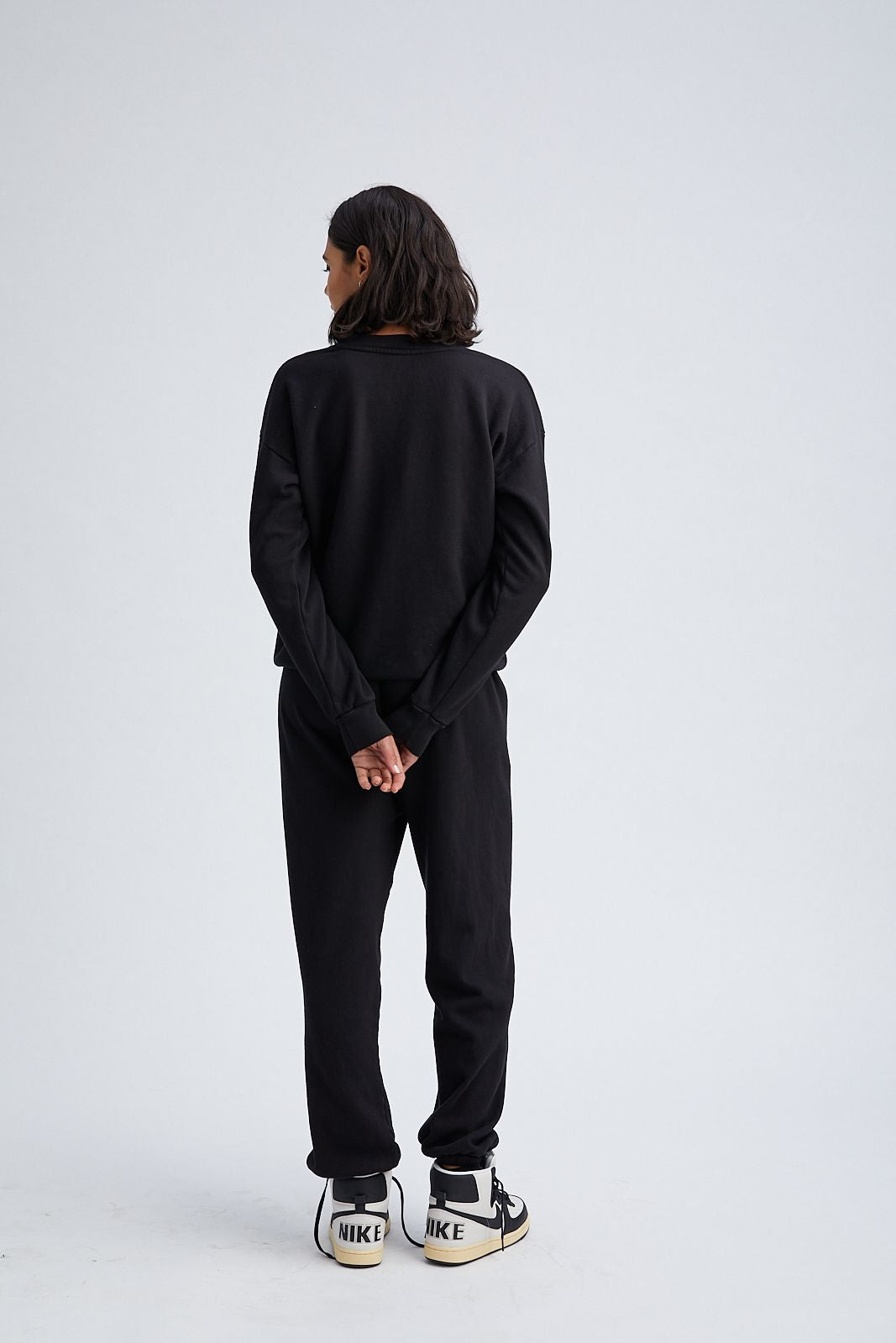 BLACK GLOSSY HEART SWEATPANTS - 6